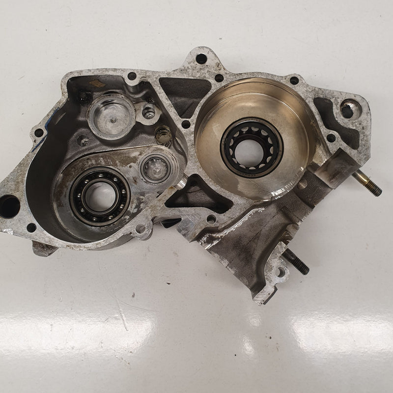 carter moteur droit ktm 125 gs 89 -91 502-4