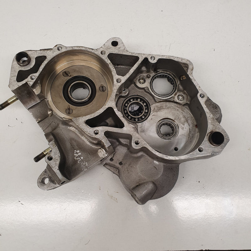 carter moteur gauche ktm 125 gs 89 -91 502-4
