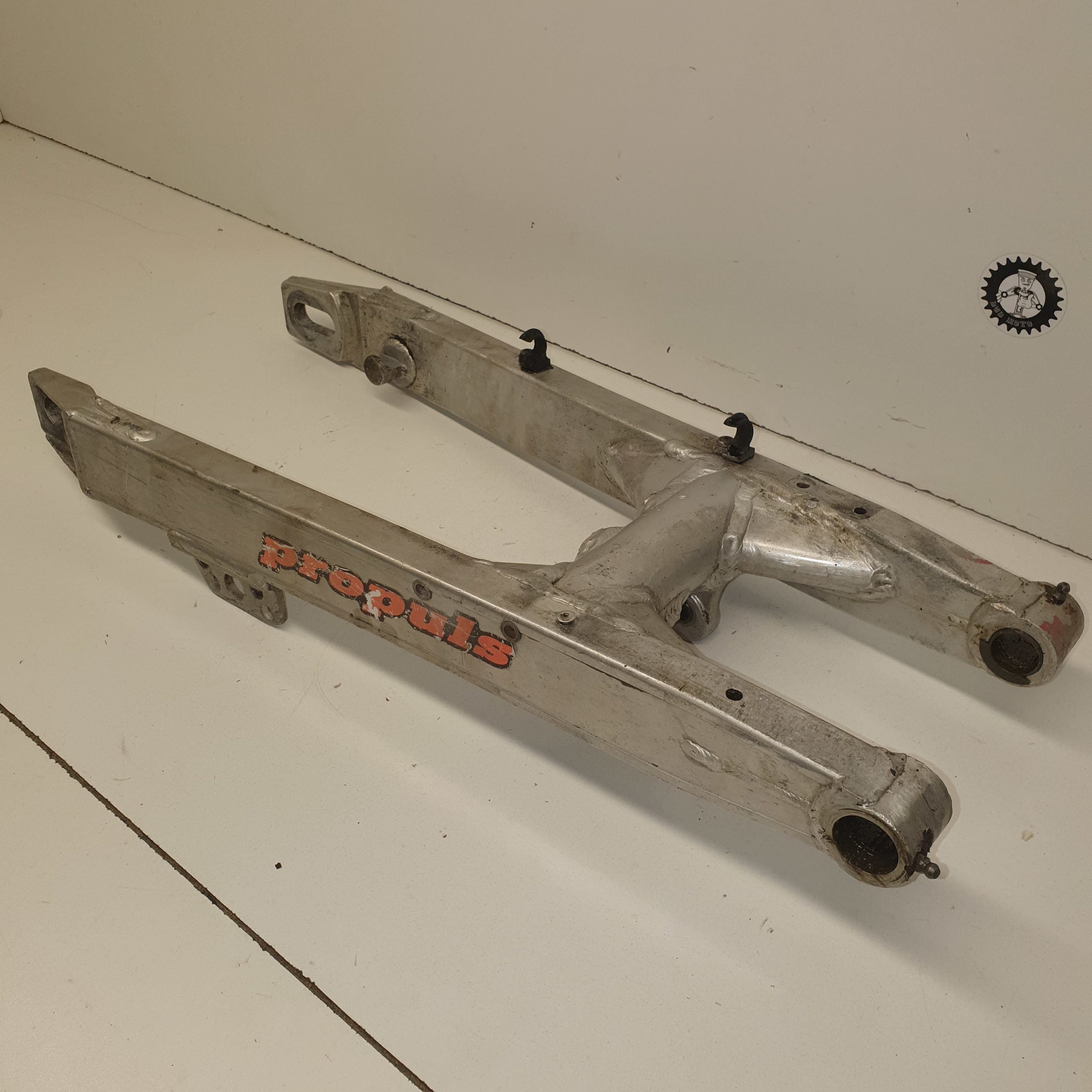 bras oscillant ktm 125 gs 1991