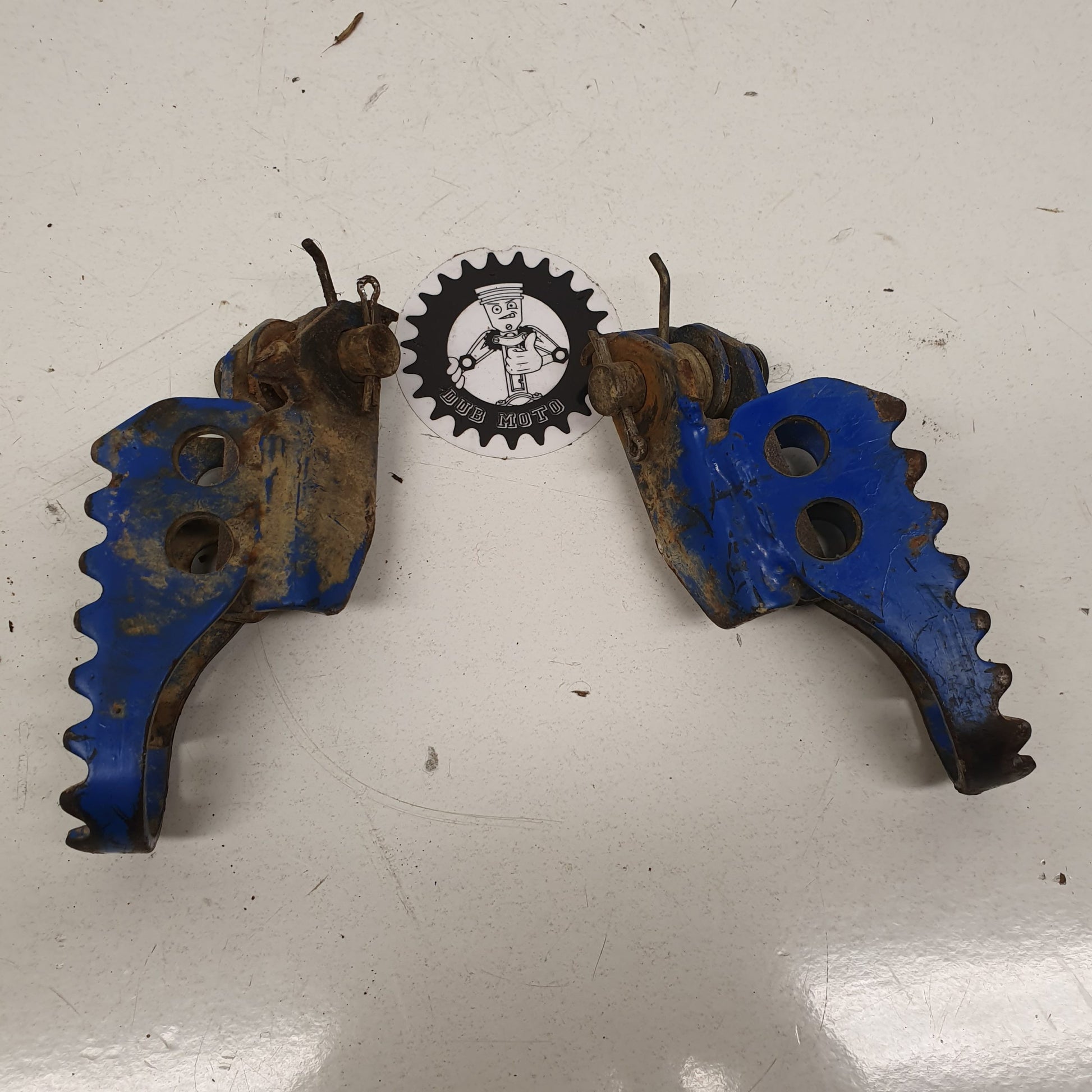 cales pieds suzuki 125 tsr 1989-2