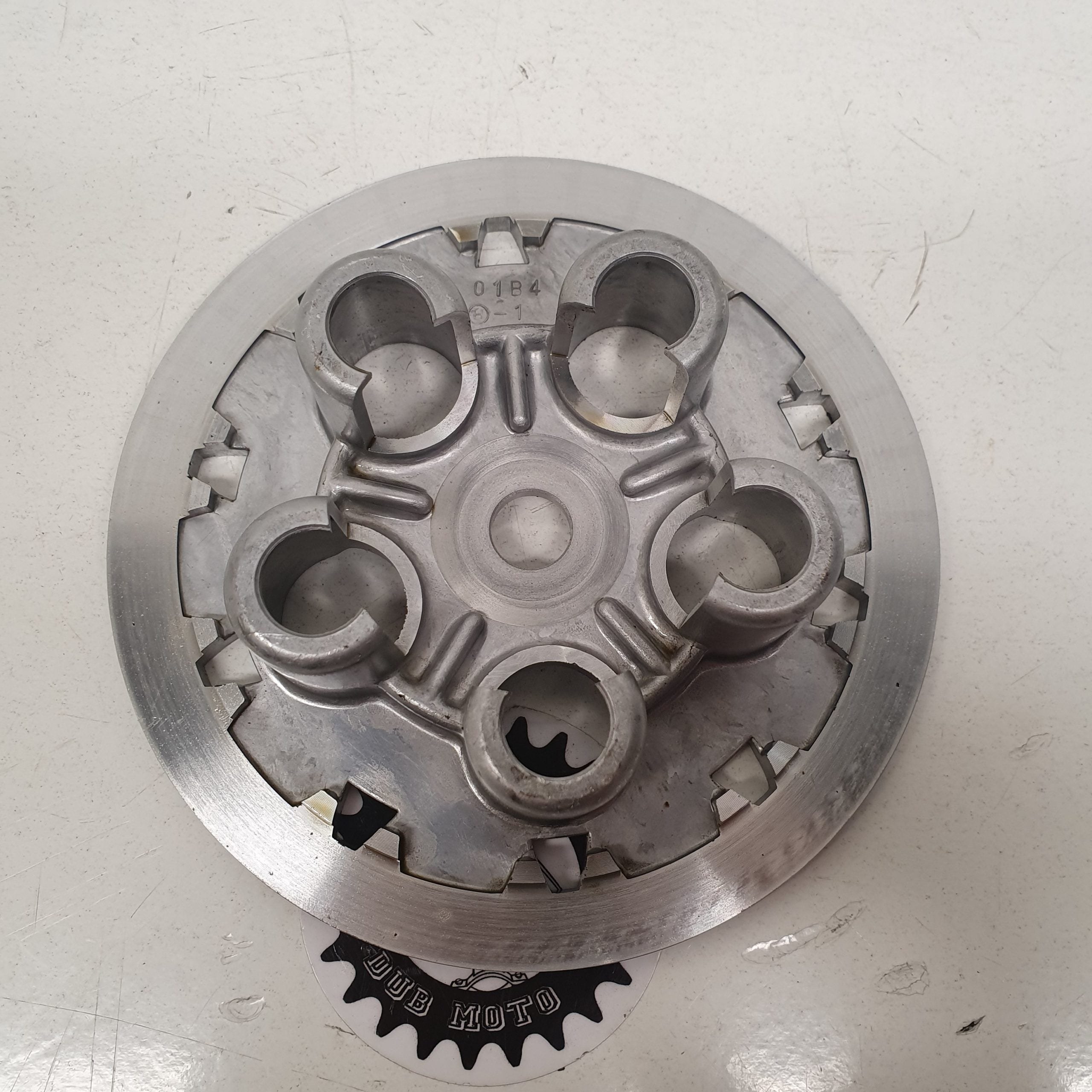 plateau embrayage suzuki 125 tsr 1989