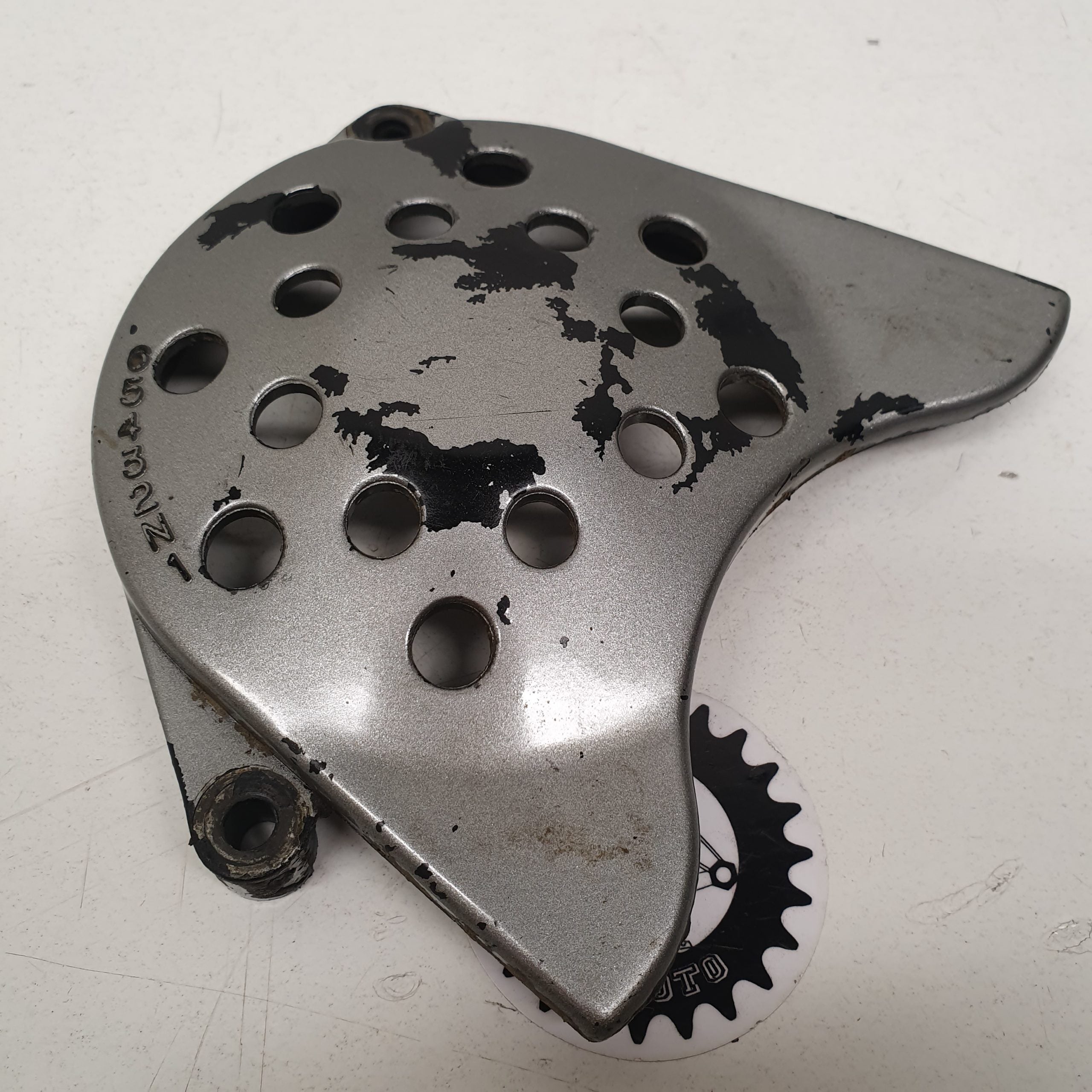 protection pignon suzuki 125 tsr 1989