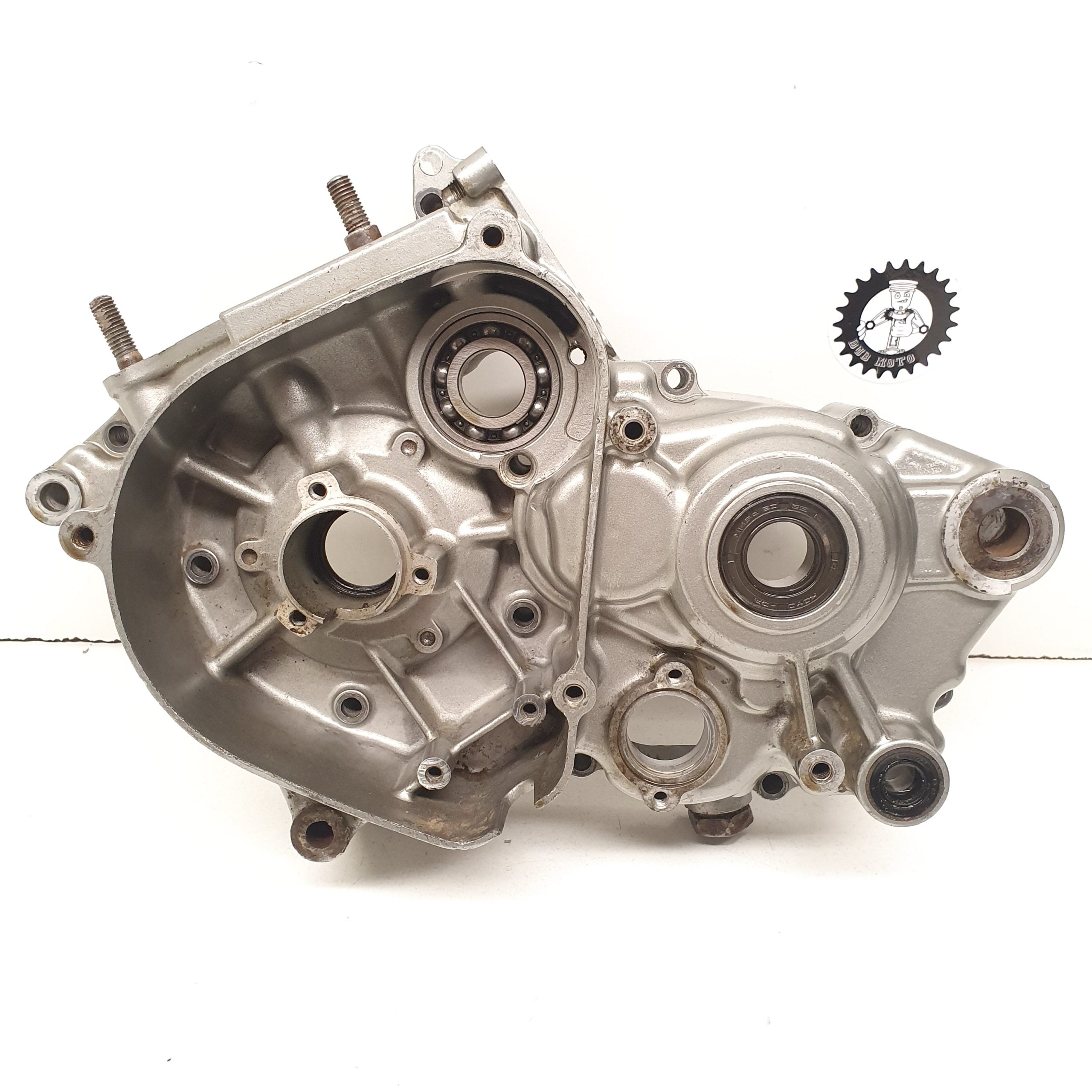 carter moteur gauche suzuki 125 tsr 1989
