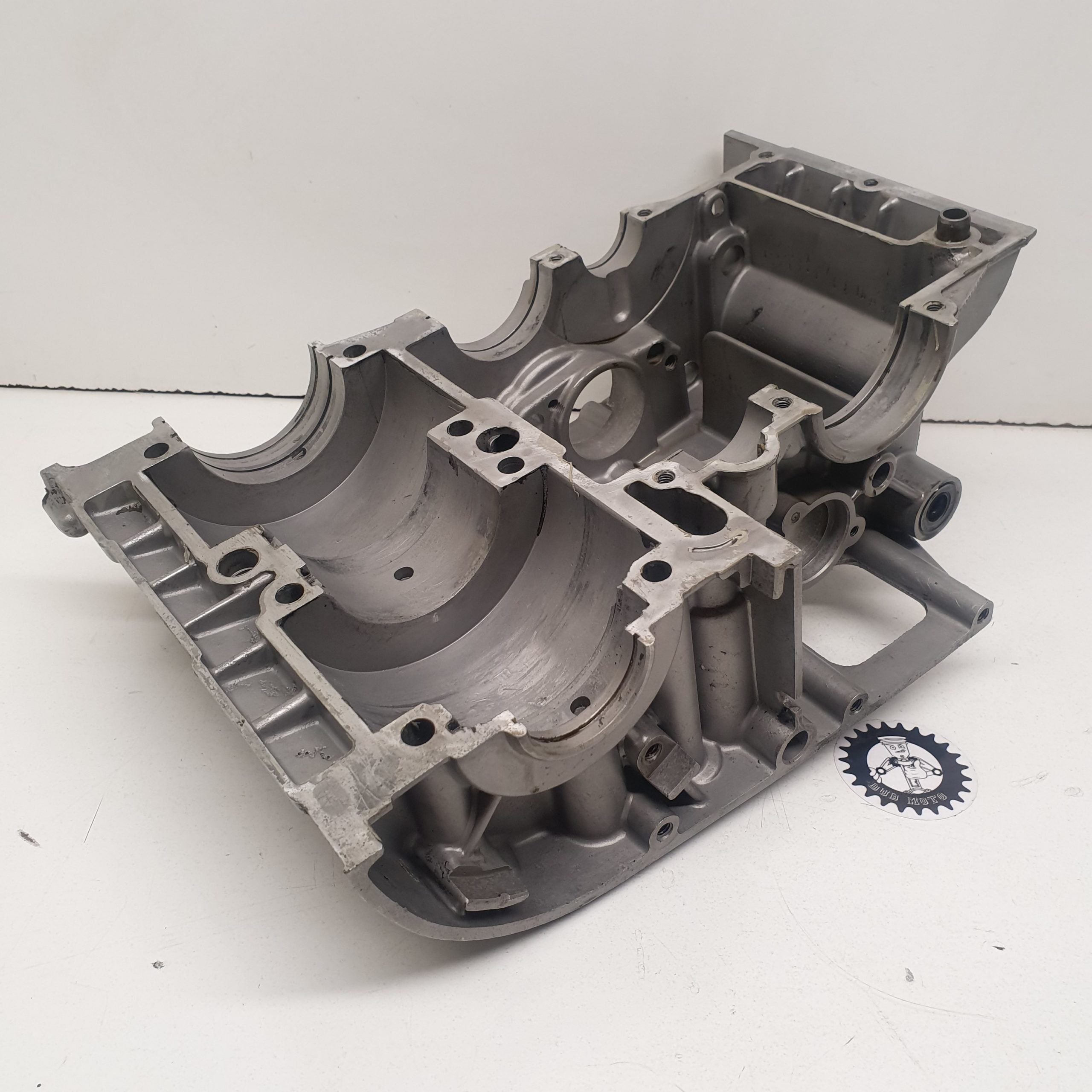 carter moteur inférieur yamaha rd350lc 31k