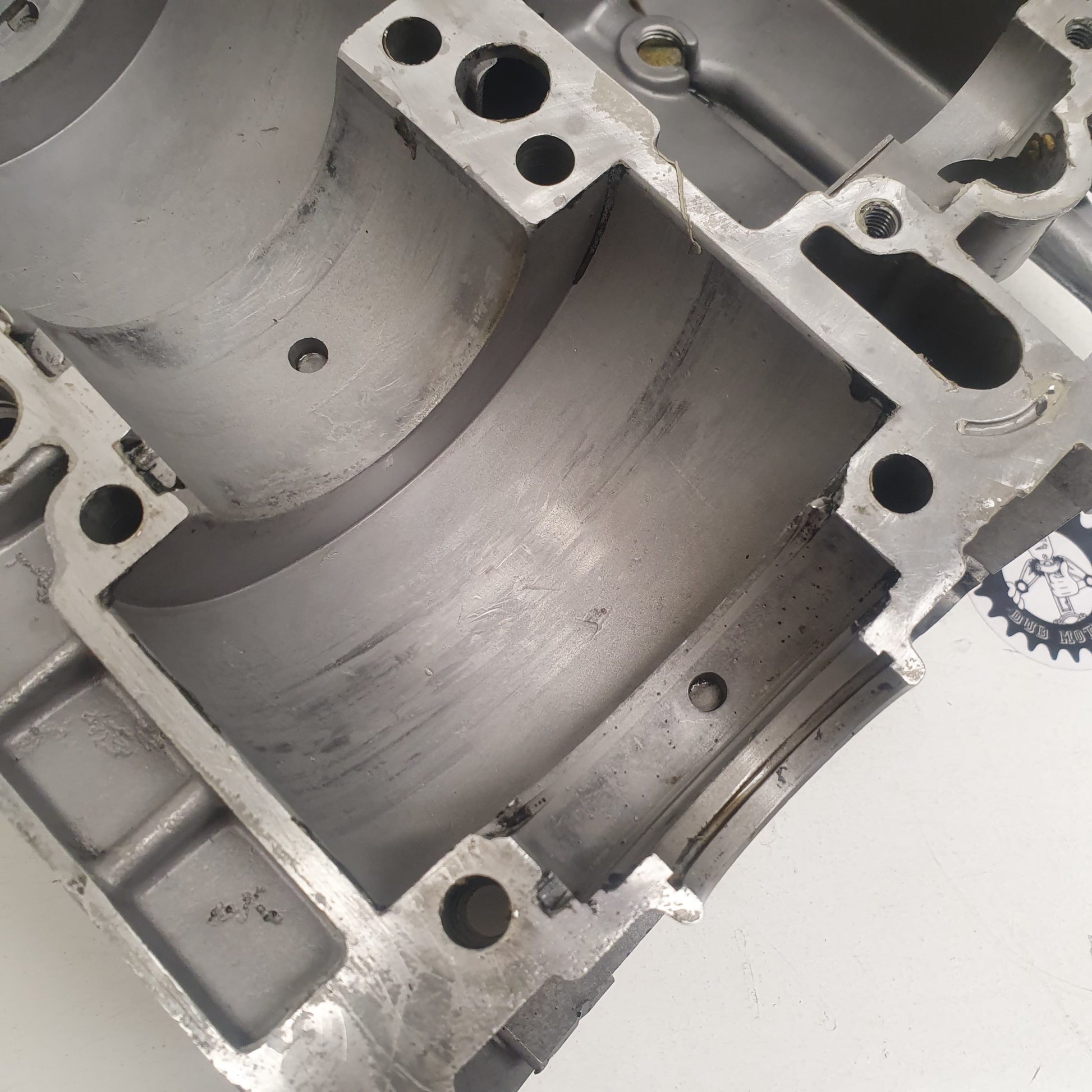 carter moteur inférieur yamaha rd350lc 31k-2