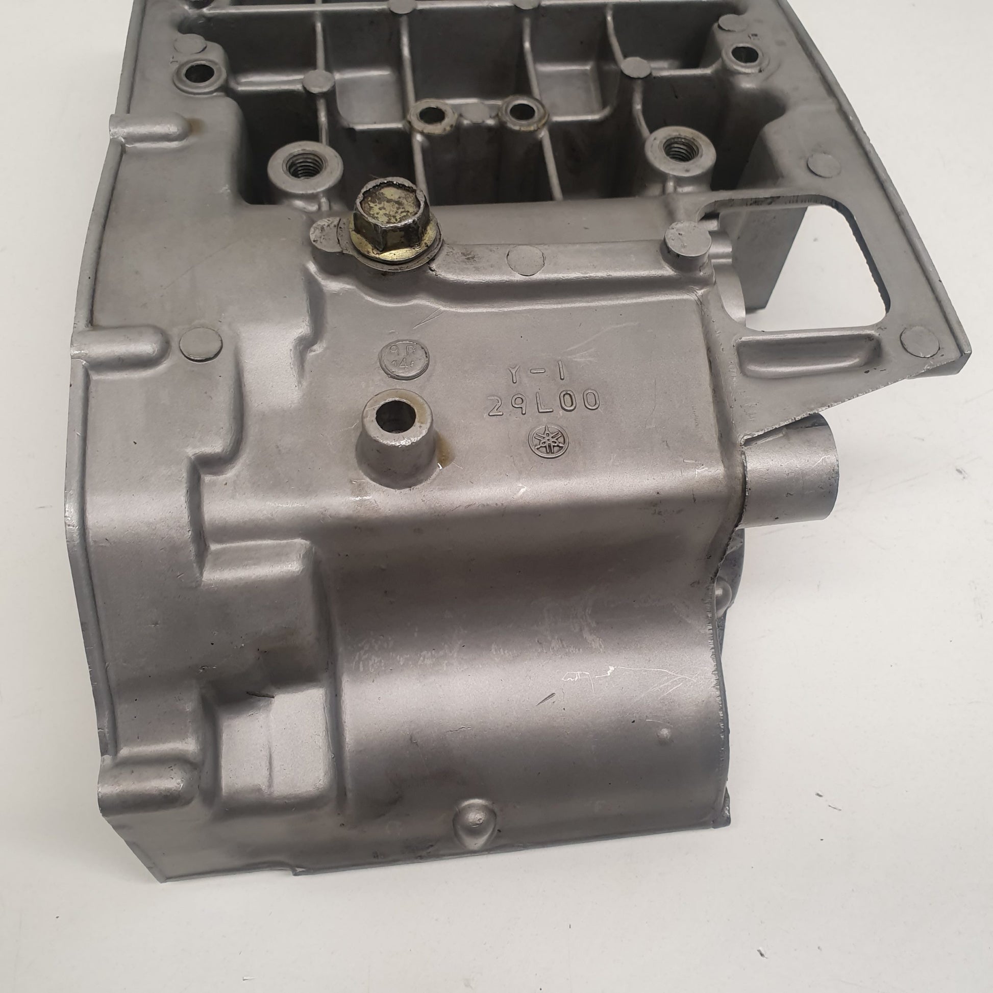 carter moteur inférieur yamaha rd350lc 31k-8