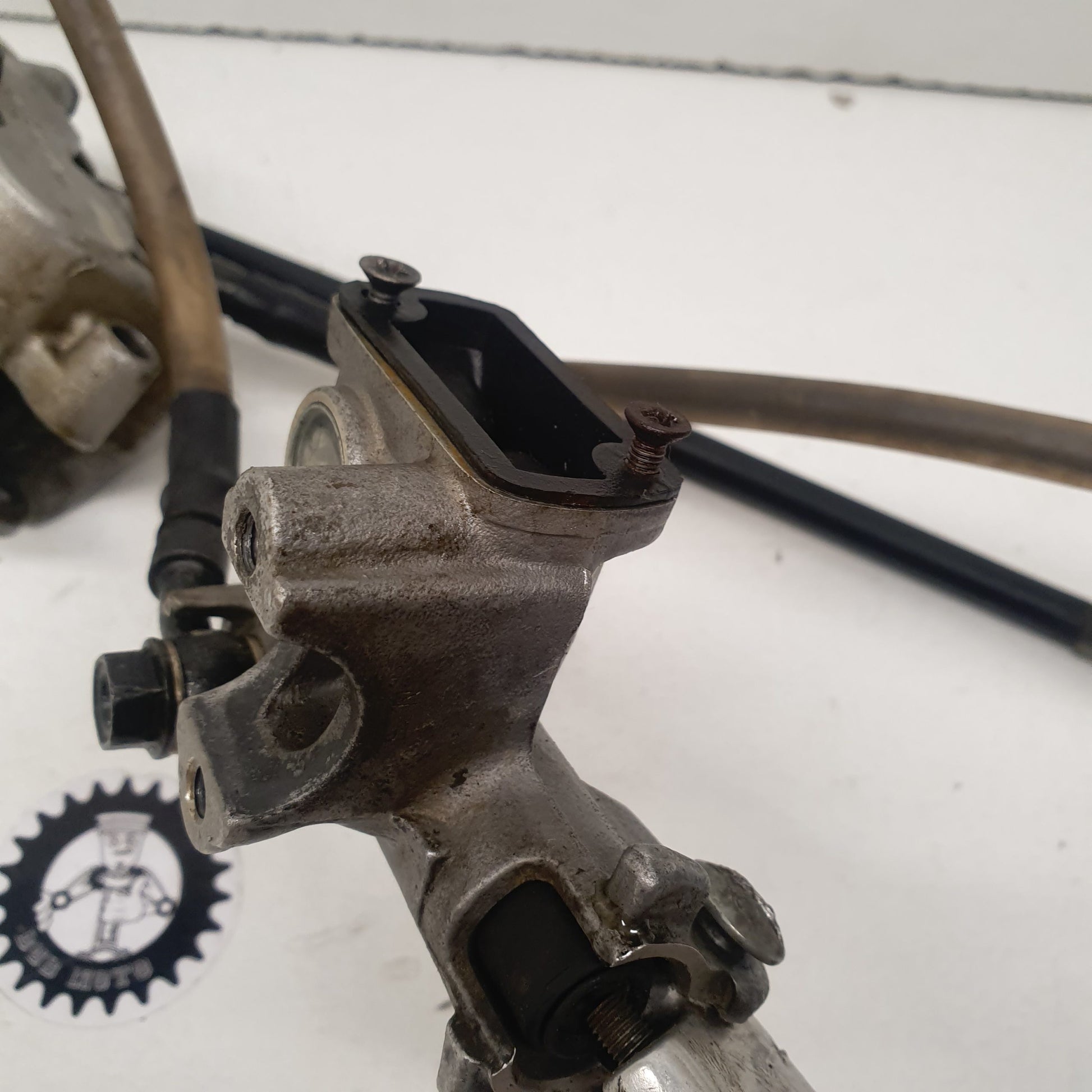 frein avant sans couvercle maitre cylindre honda 125 cr 1998-3