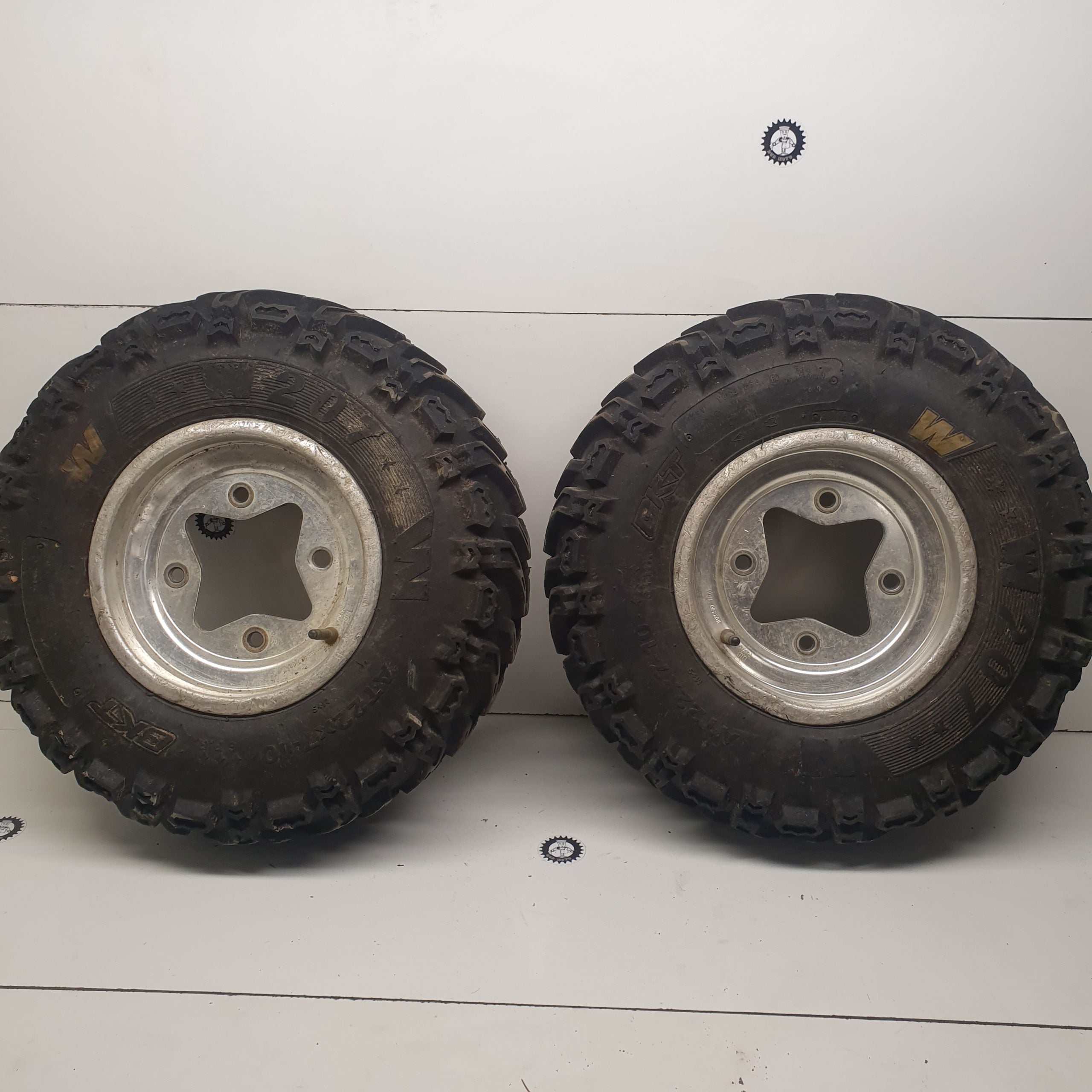 paires roue avant suzuki 400 ltz