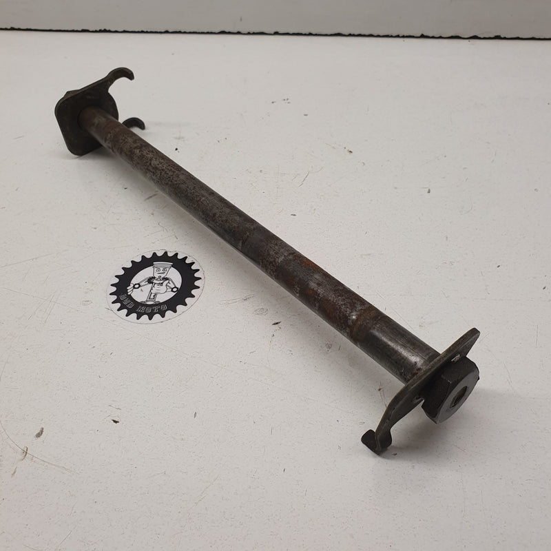 axe roue arrière yamaha 125 yz 43M 1984-1