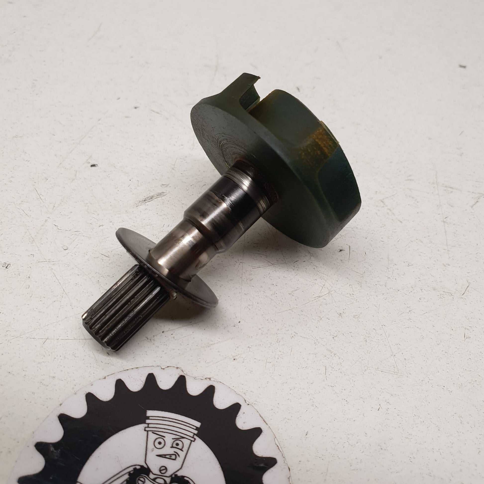 axe pompe a eau yamaha 125 yz 43M 1984-2