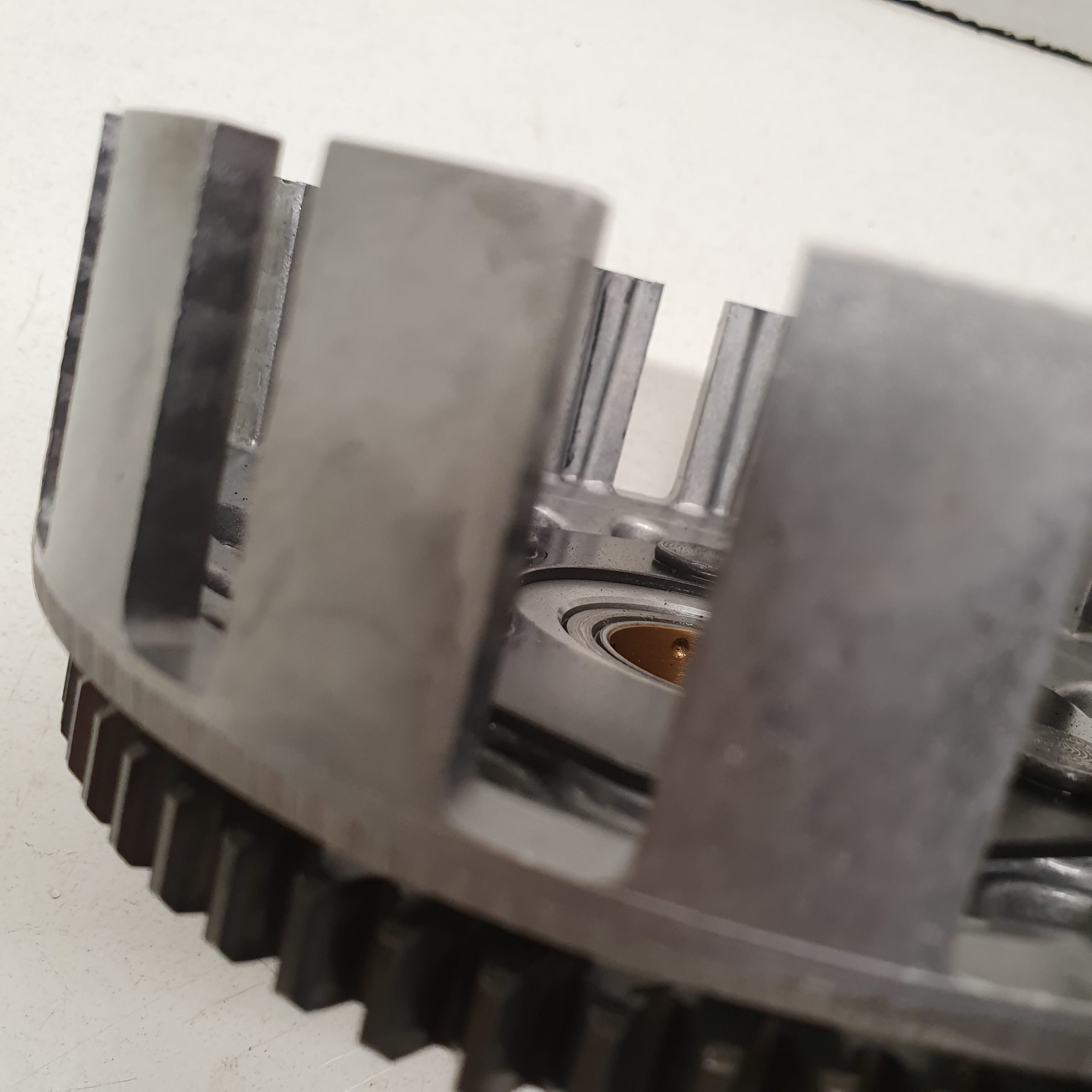 cloche embrayage yamaha 125 yz 43M 1984