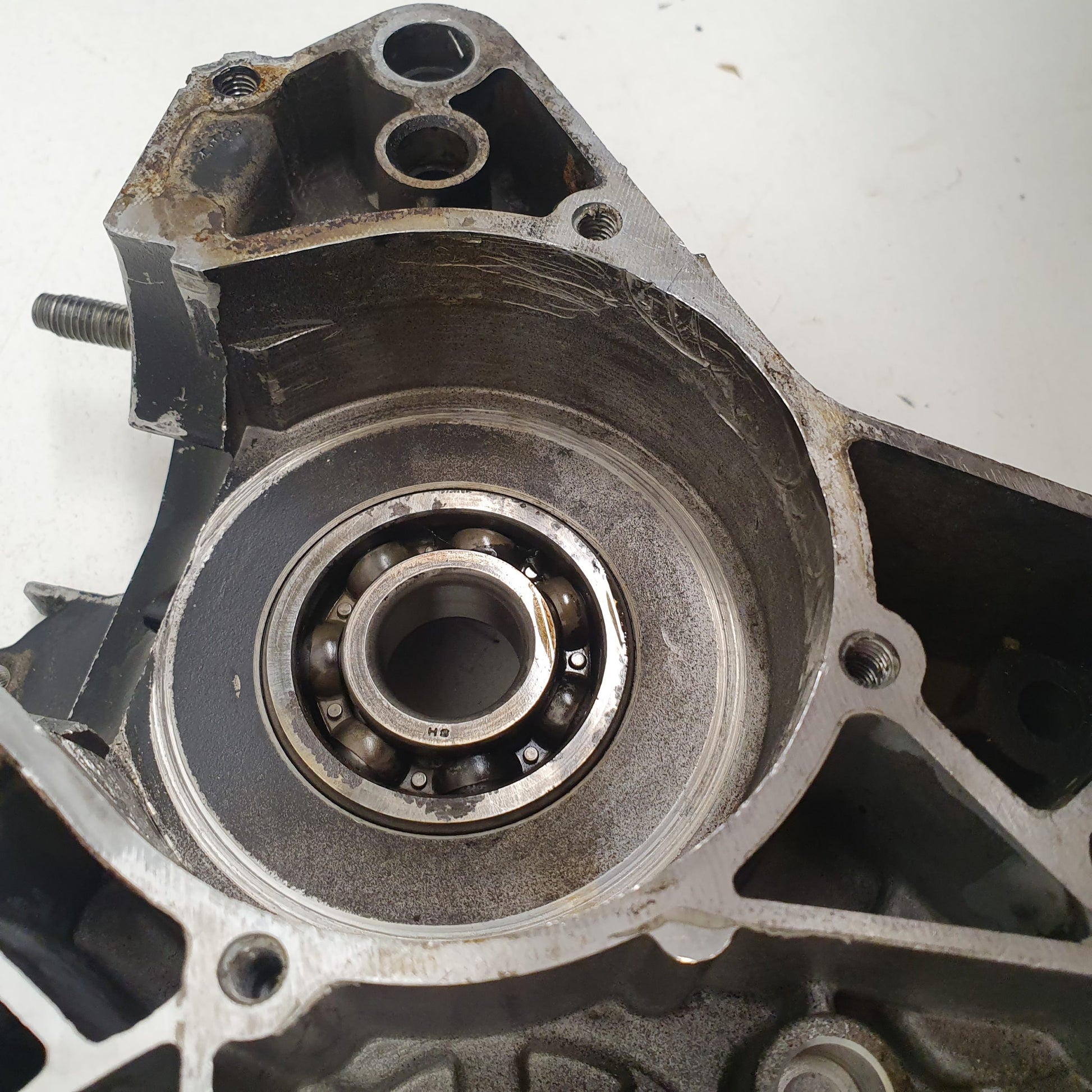 carter moteur droit yamaha 125 yz 43M 1984-3