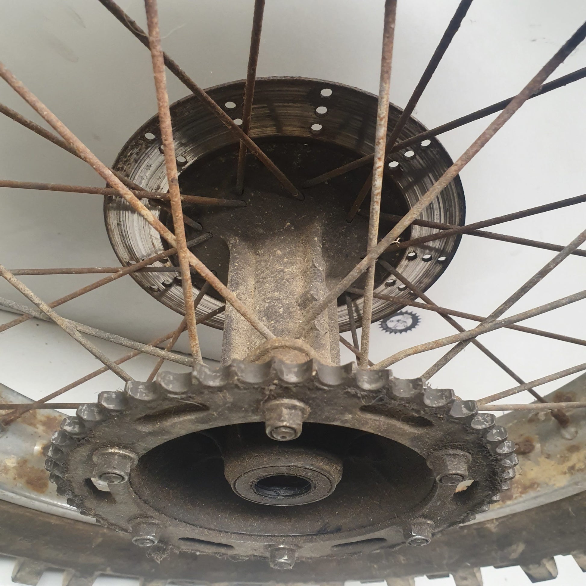 roue arrière kawasaki 125 kmx 1988-3