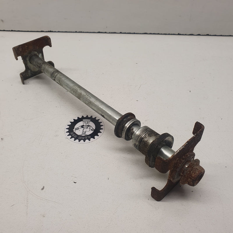 axe roue arrière kawasaki 125 kmx 1988-1