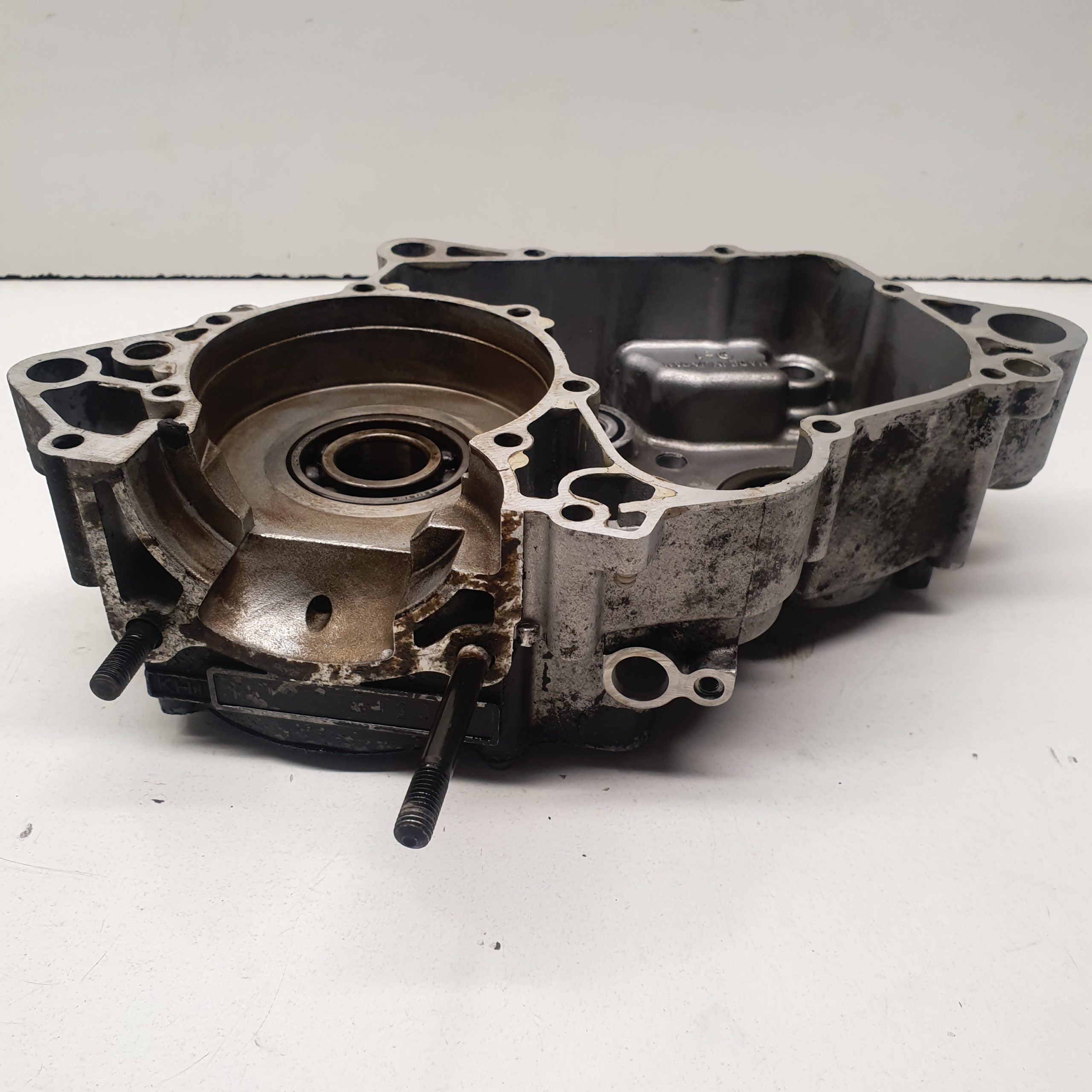 carter moteur gauche kawasaki 125 kmx 1988-3