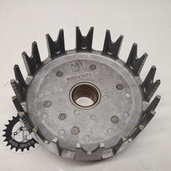 cloche embrayage husqvarna 250 te 2011 8001A7077-1