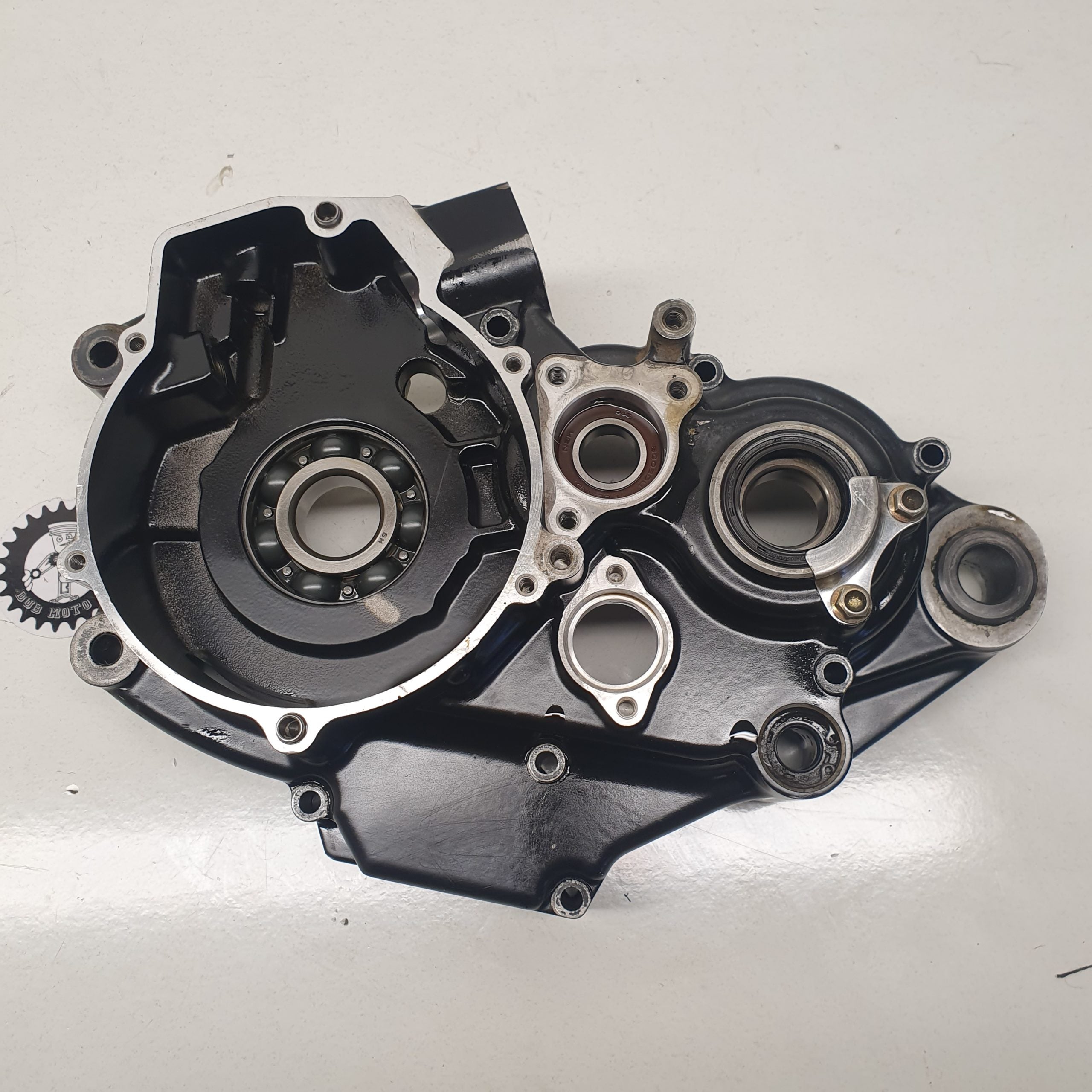 carter moteur gauche husqvarna 250 te 2011-3