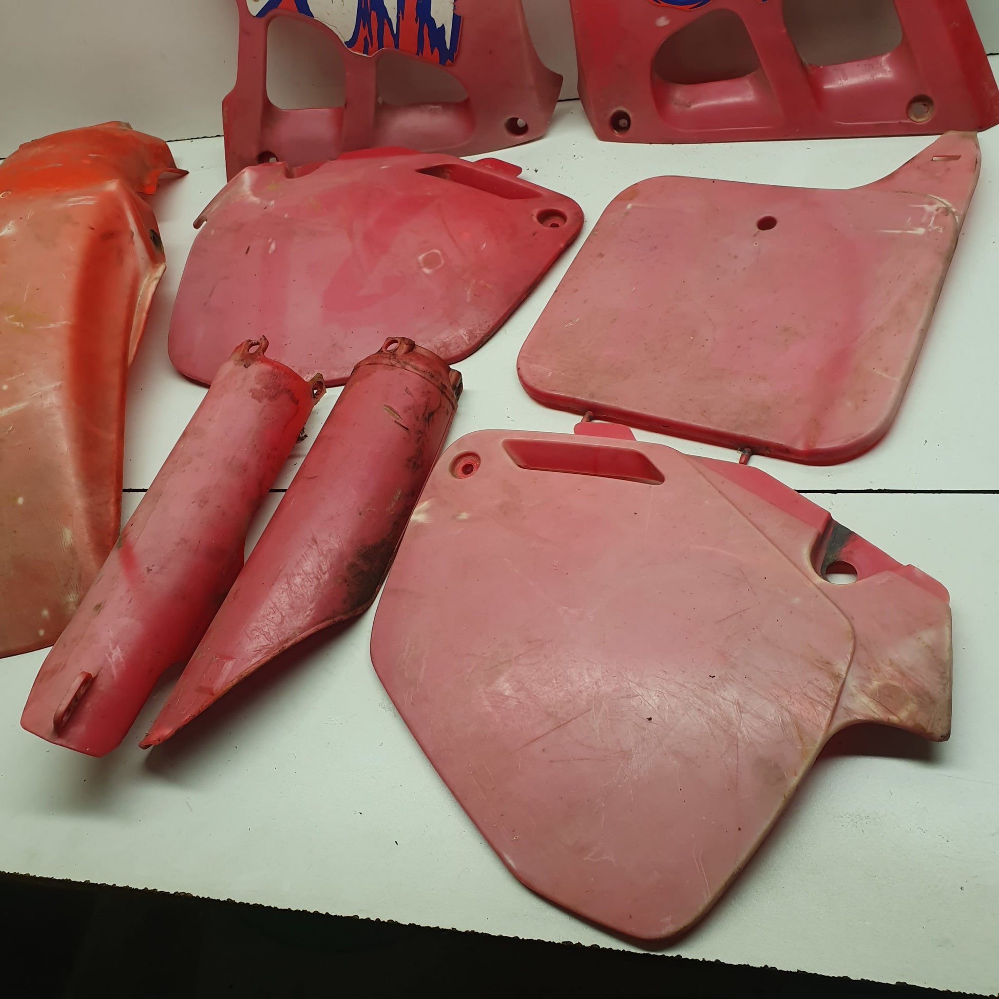 plastiques honda 125 cr 1992-3