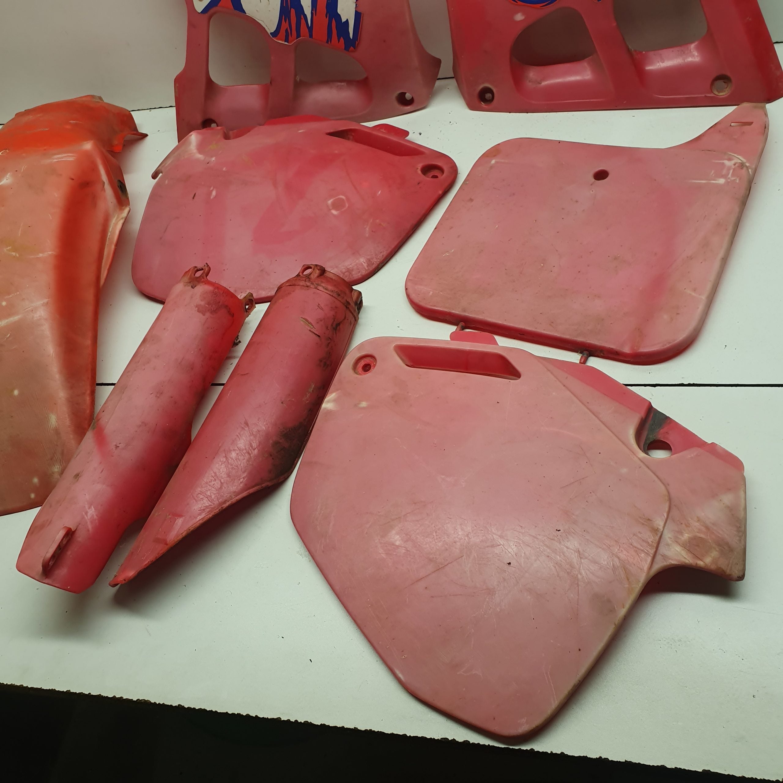 plastiques honda 125 cr 1992-3