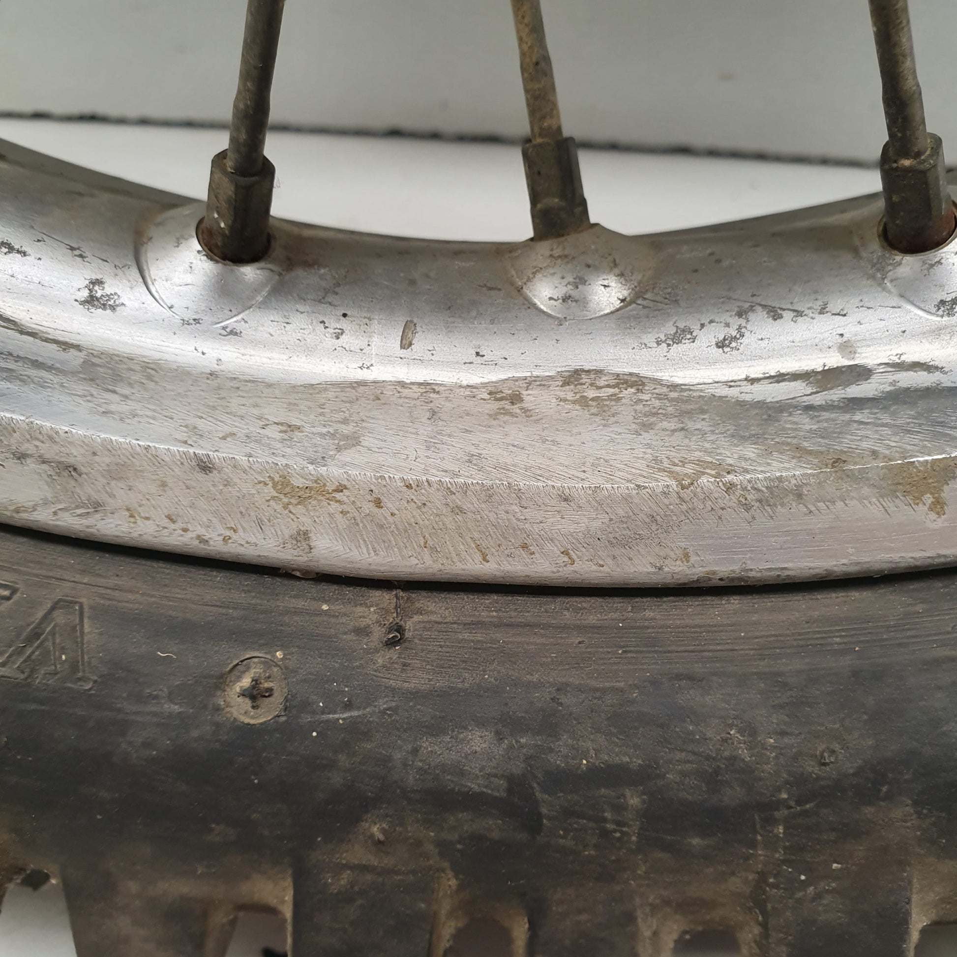 roue arrière honda 125 cr 1992-2