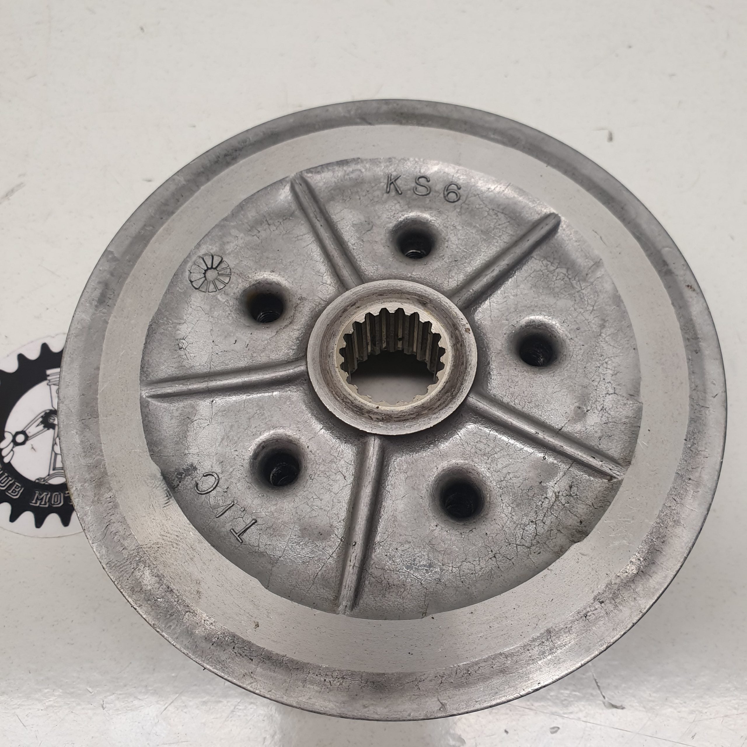 noix embrayage honda 125 cr 1992