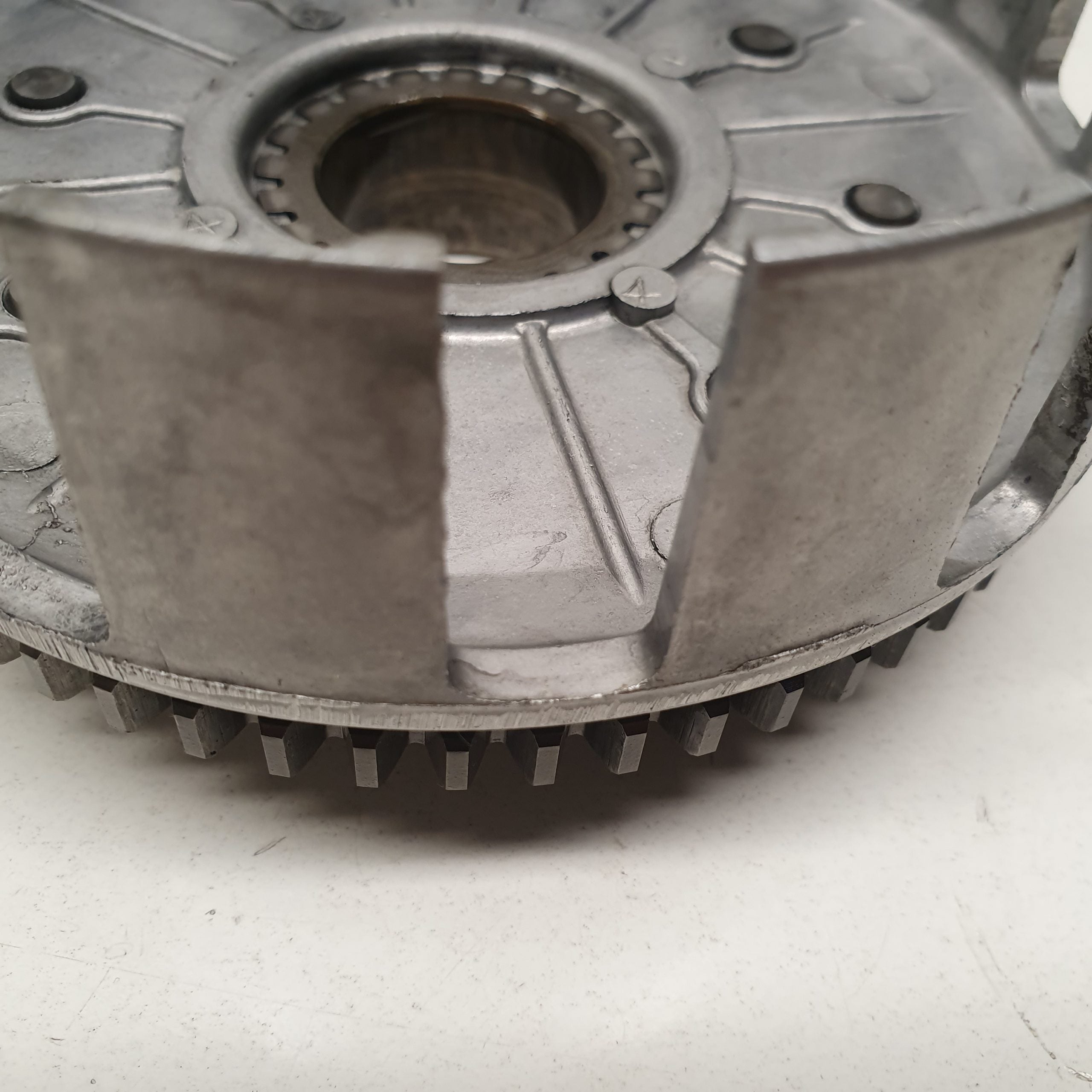 cloche embrayage honda 125 cr 1992