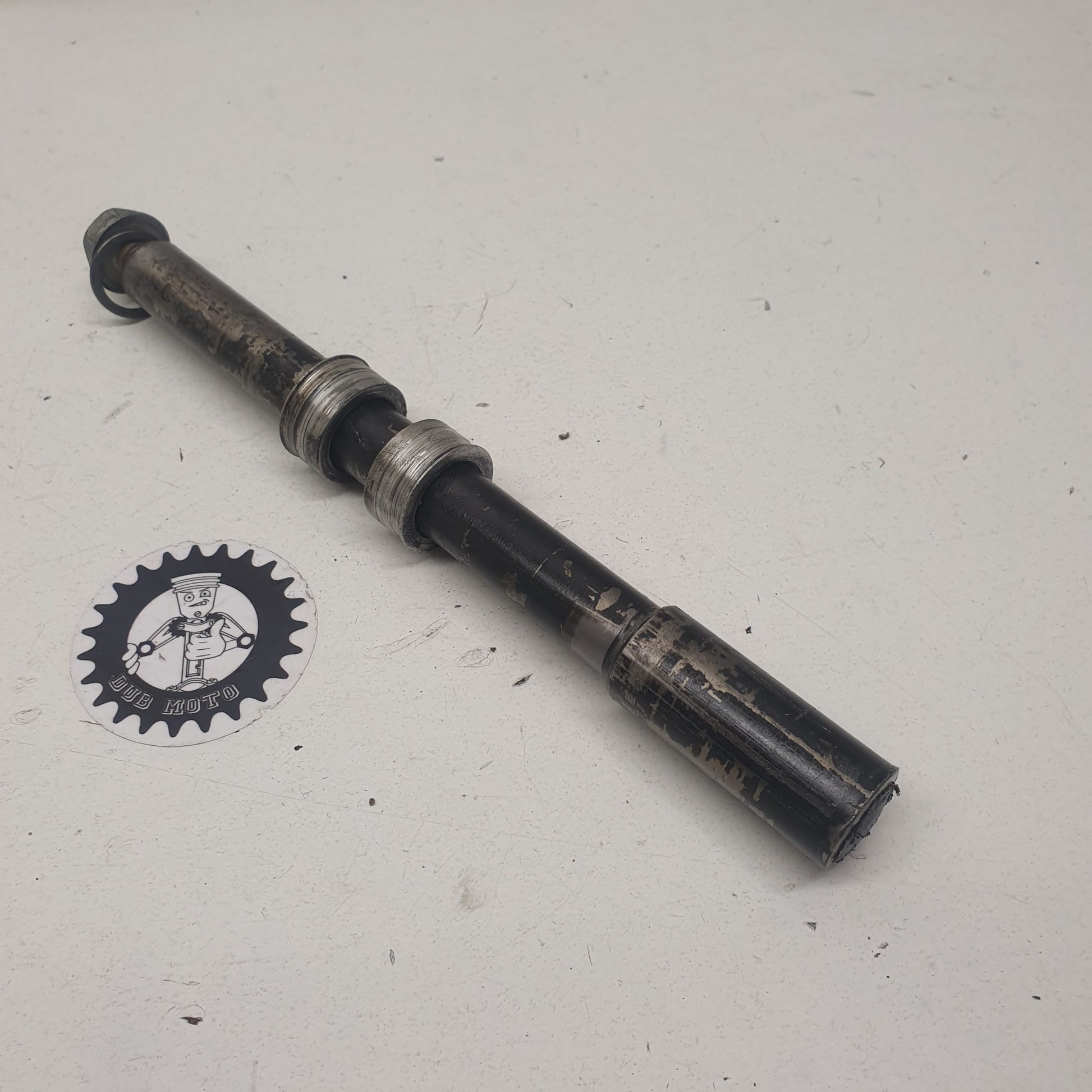 axe de roue avant ktm 85 sx 2009-1