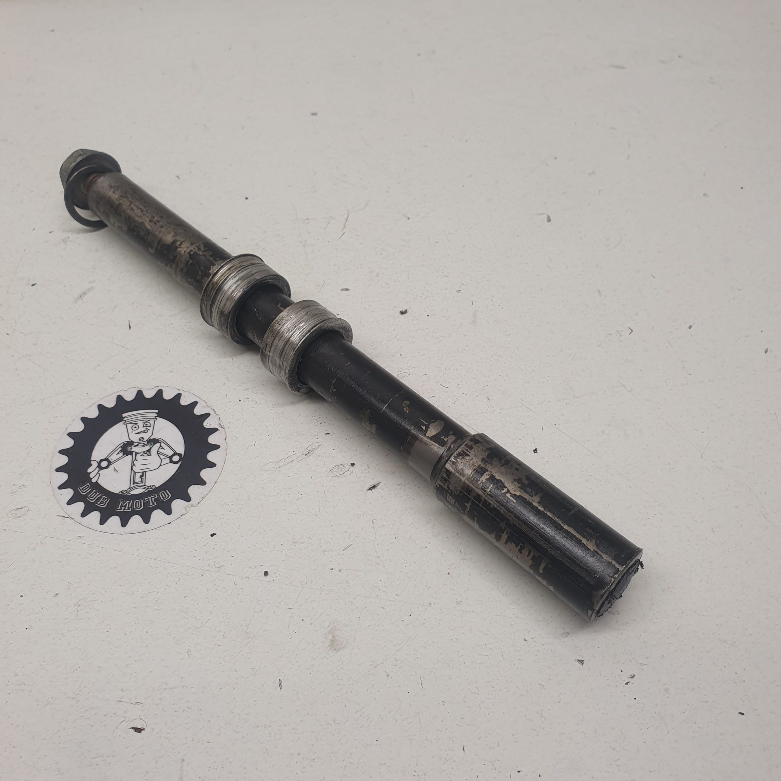 axe de roue avant ktm 85 sx 2009