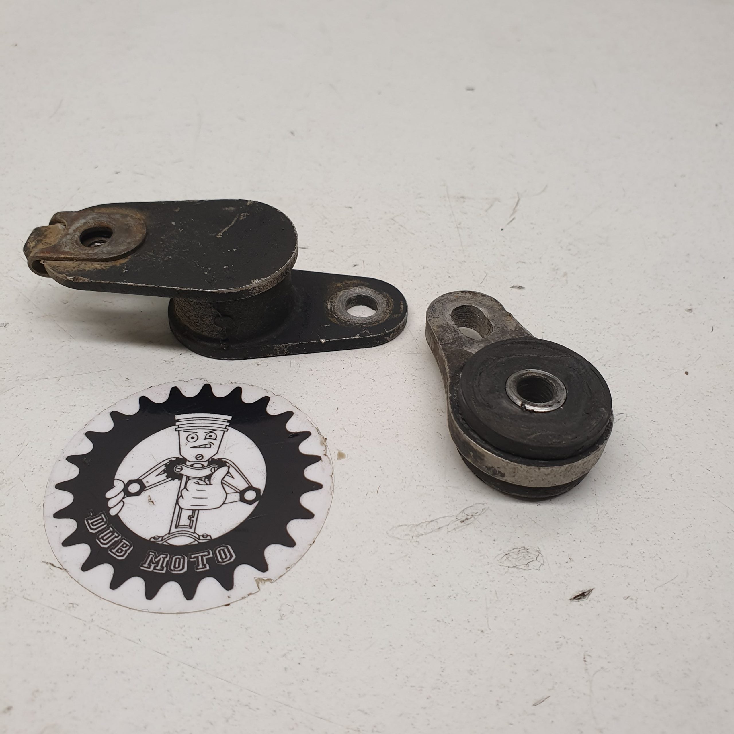 support échappement honda 125 cr 1998