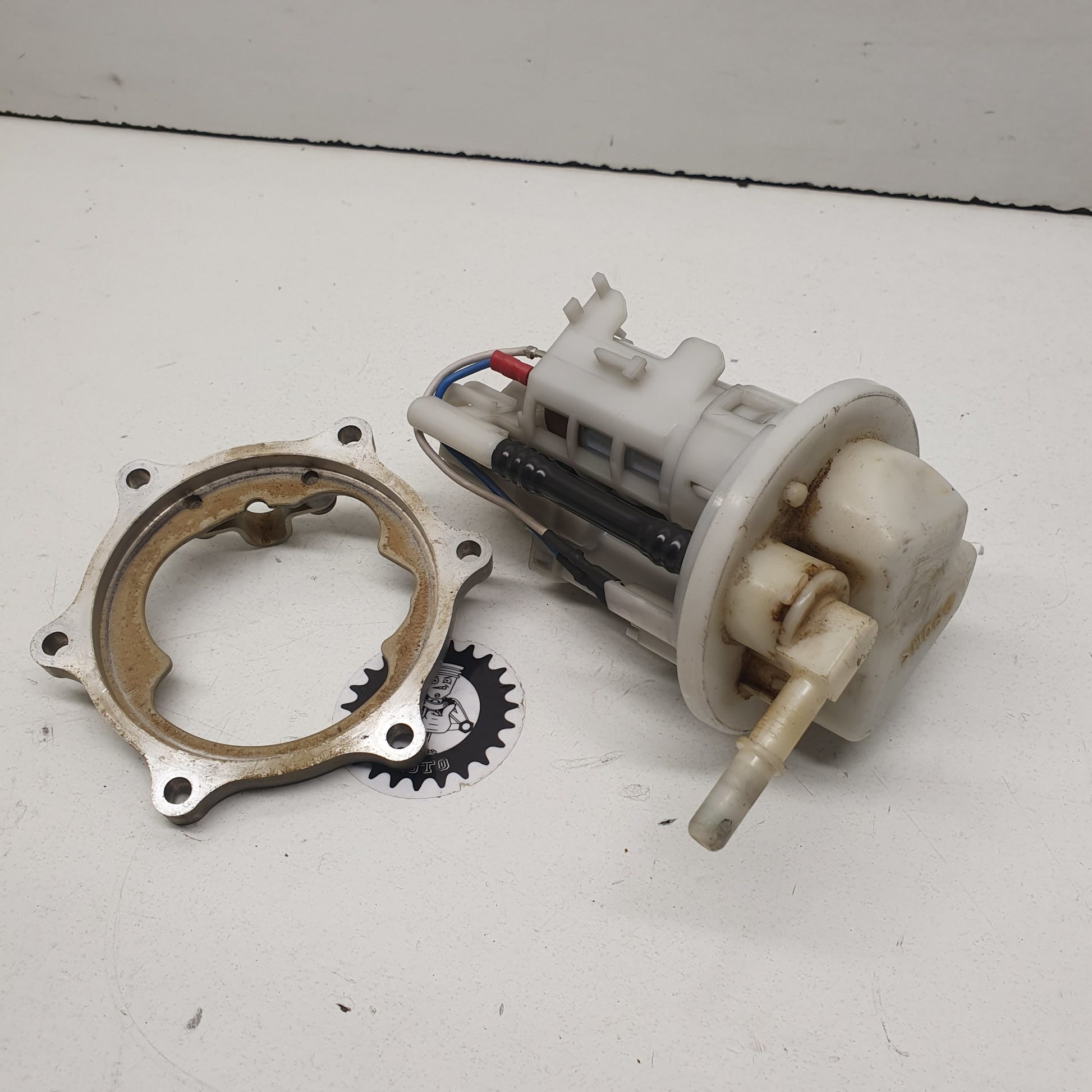 pompe a carburant yamaha 450 yzf 2011-1