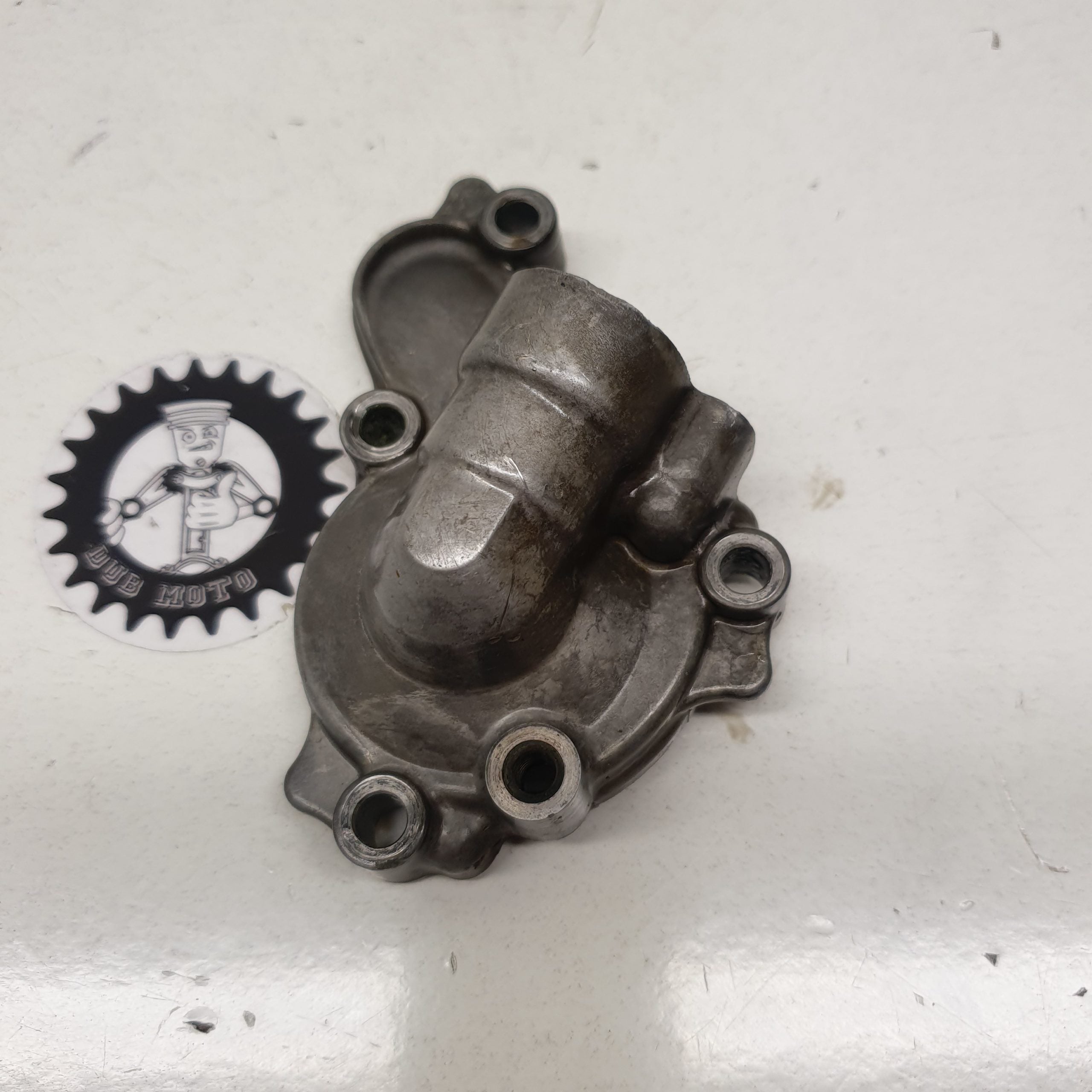 couvercle pompe a eau yamaha 450 yzf 2011
