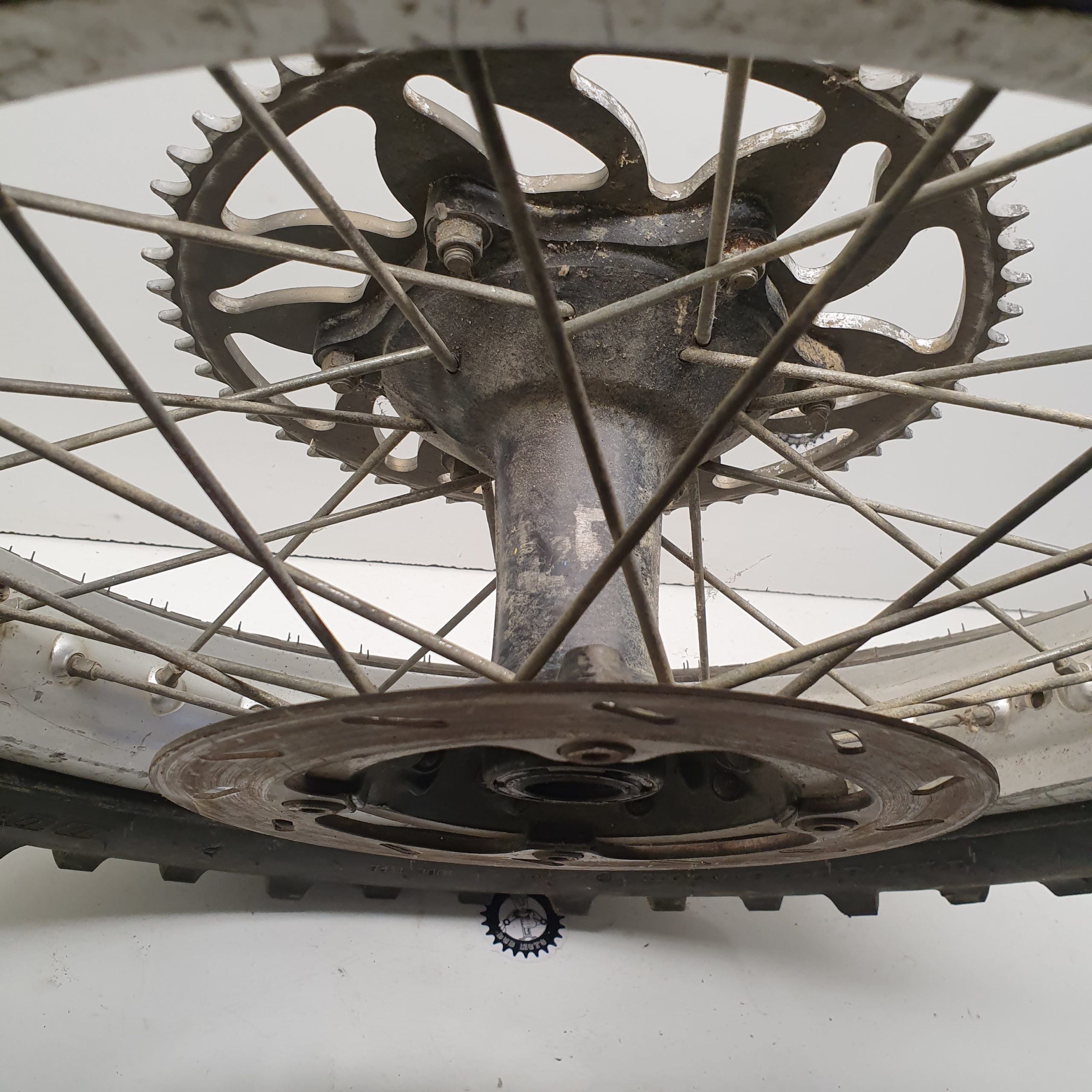 roue arrière yamaha 250 wr 1992-3
