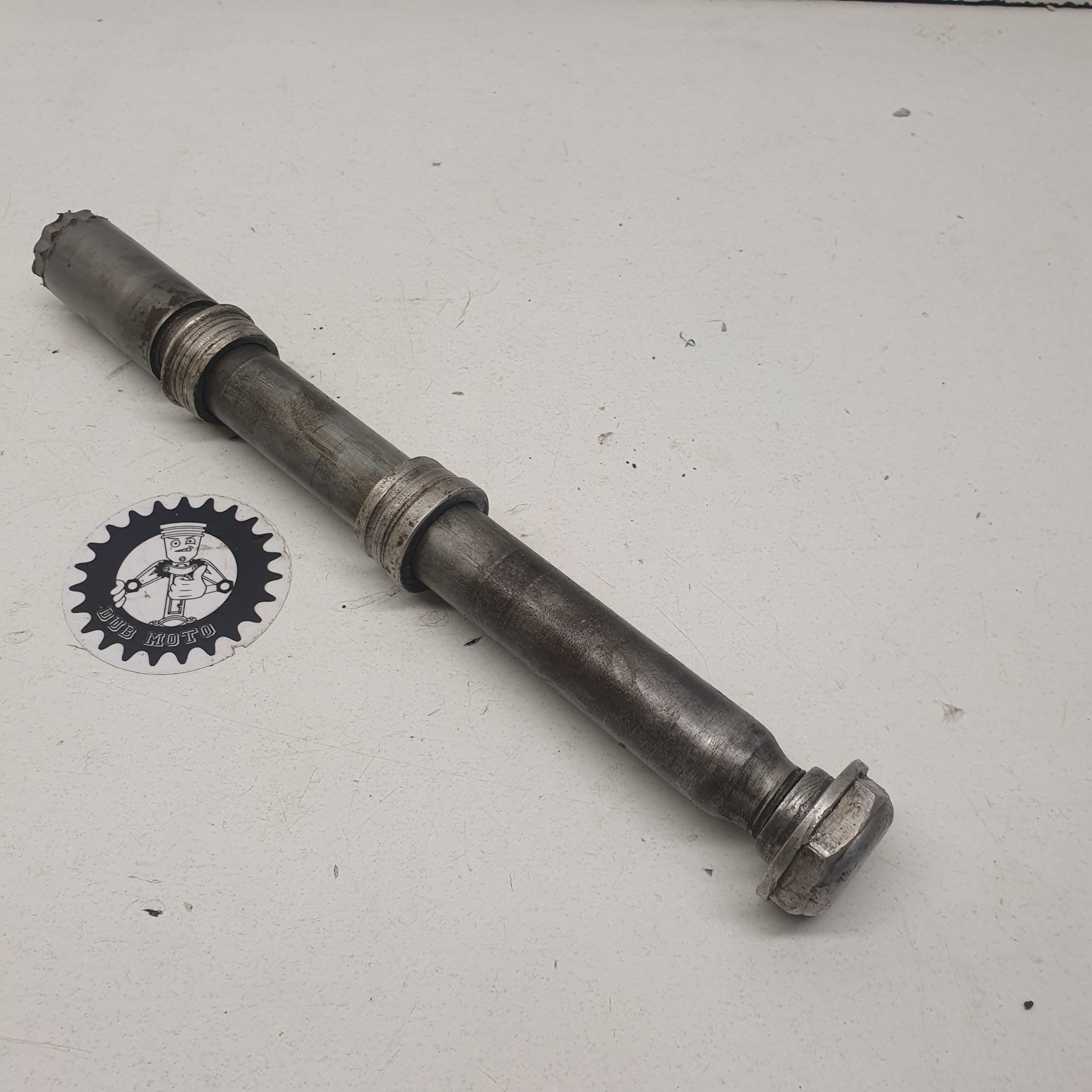axe roue avant ktm 125 sx 2001