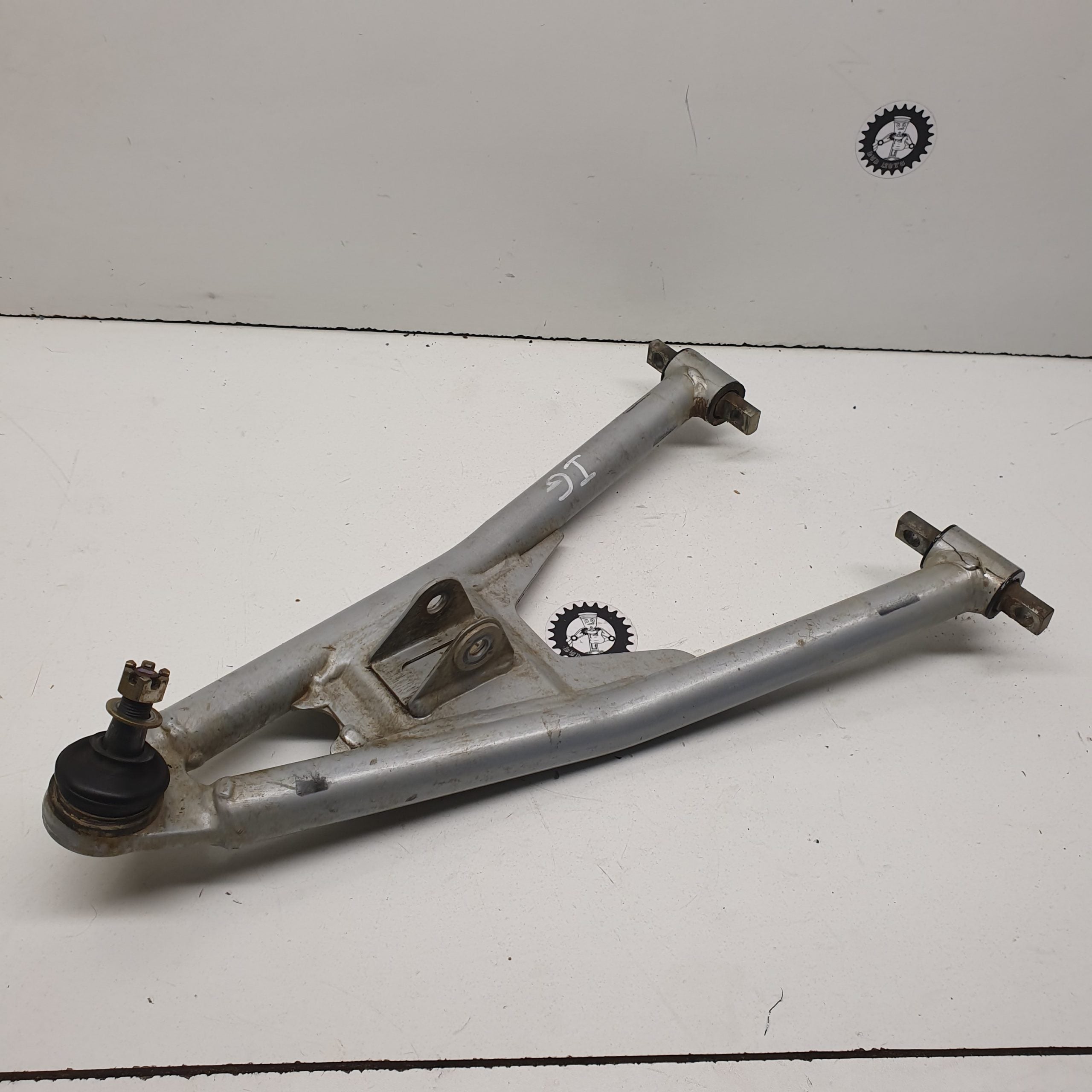 triangle inférieur gauche kawasaki 450 kfx 2008
