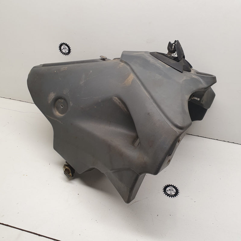 réservoir husqvarna 610-1