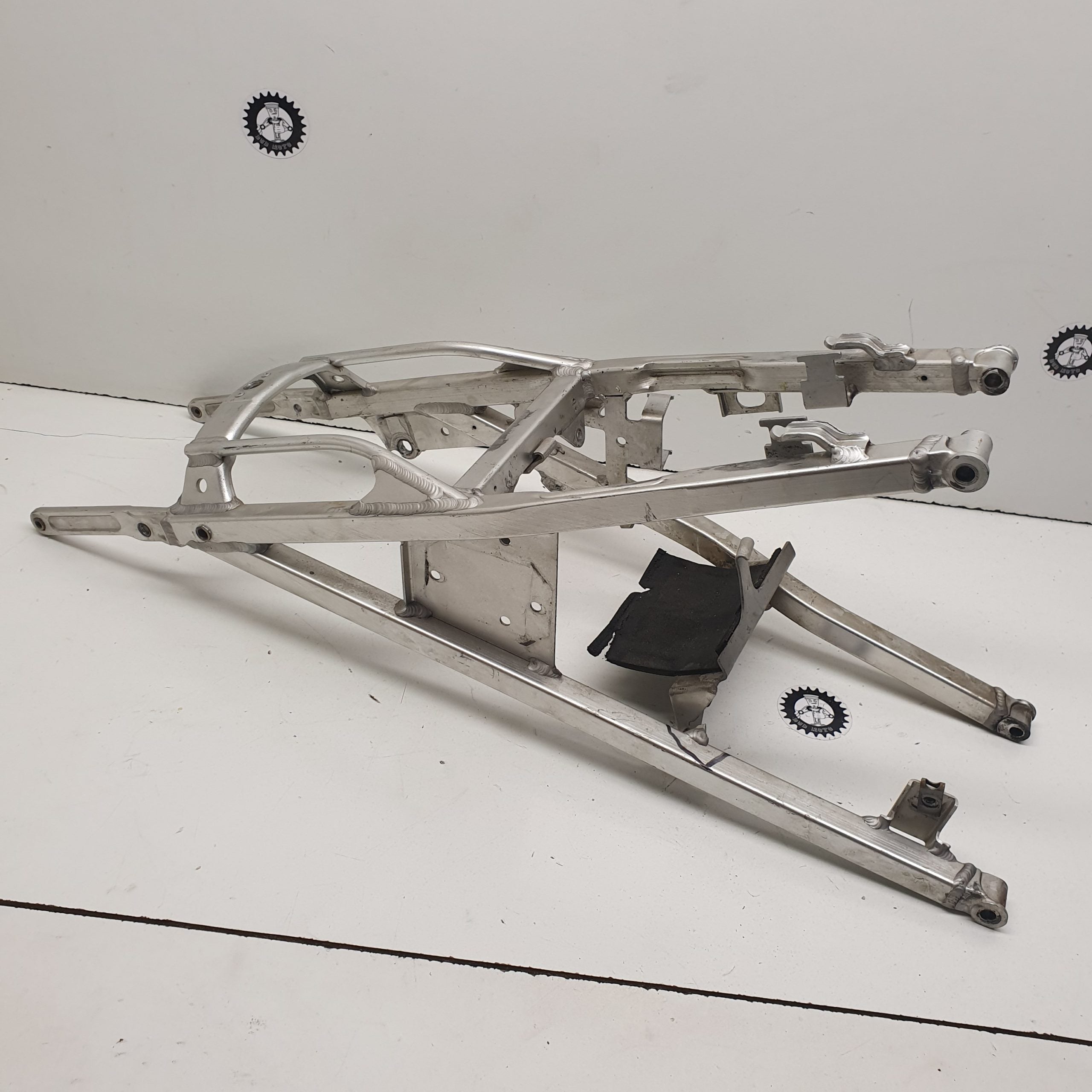 boucle arrière husqvarna 610