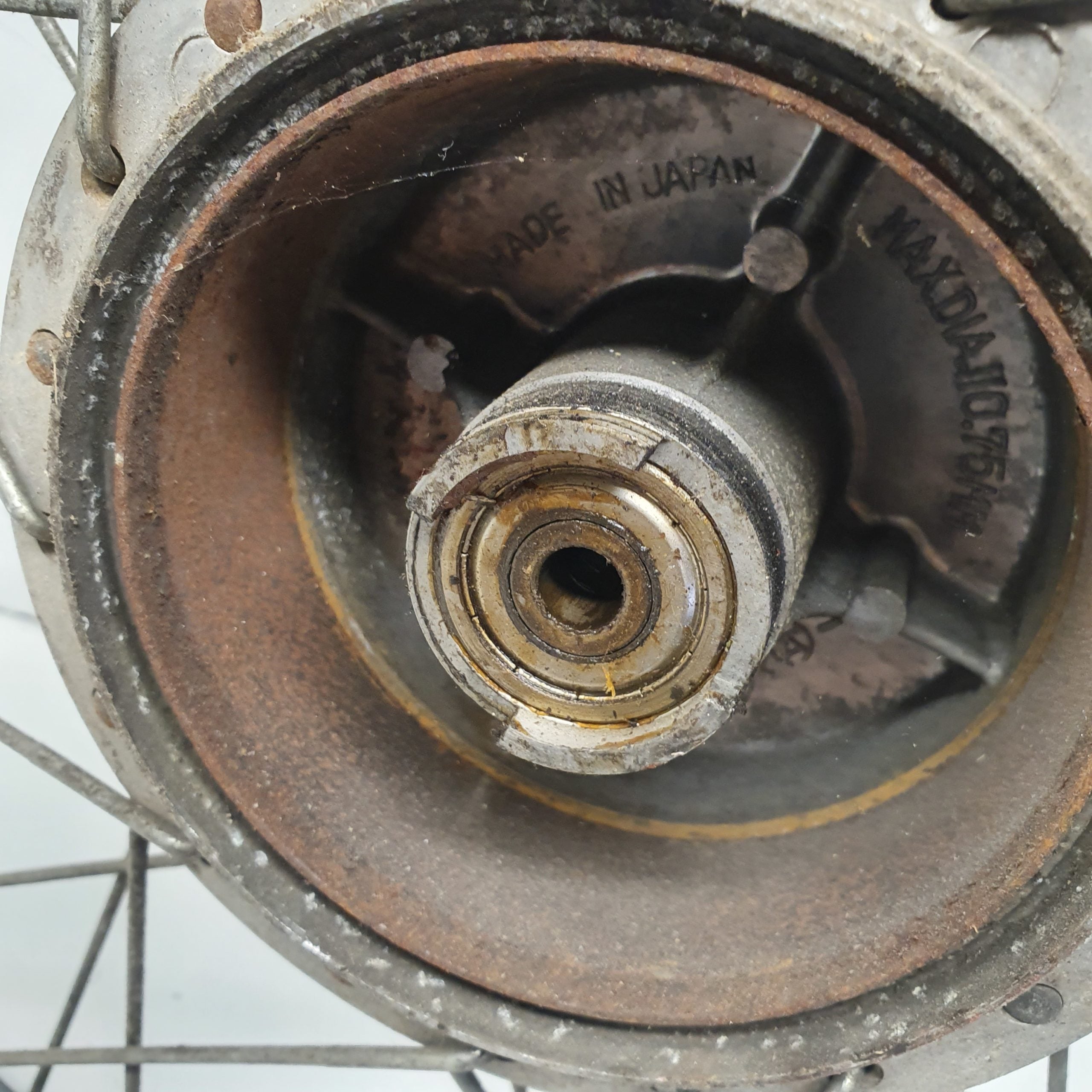 roue avant kawasaki 80 ae 1982