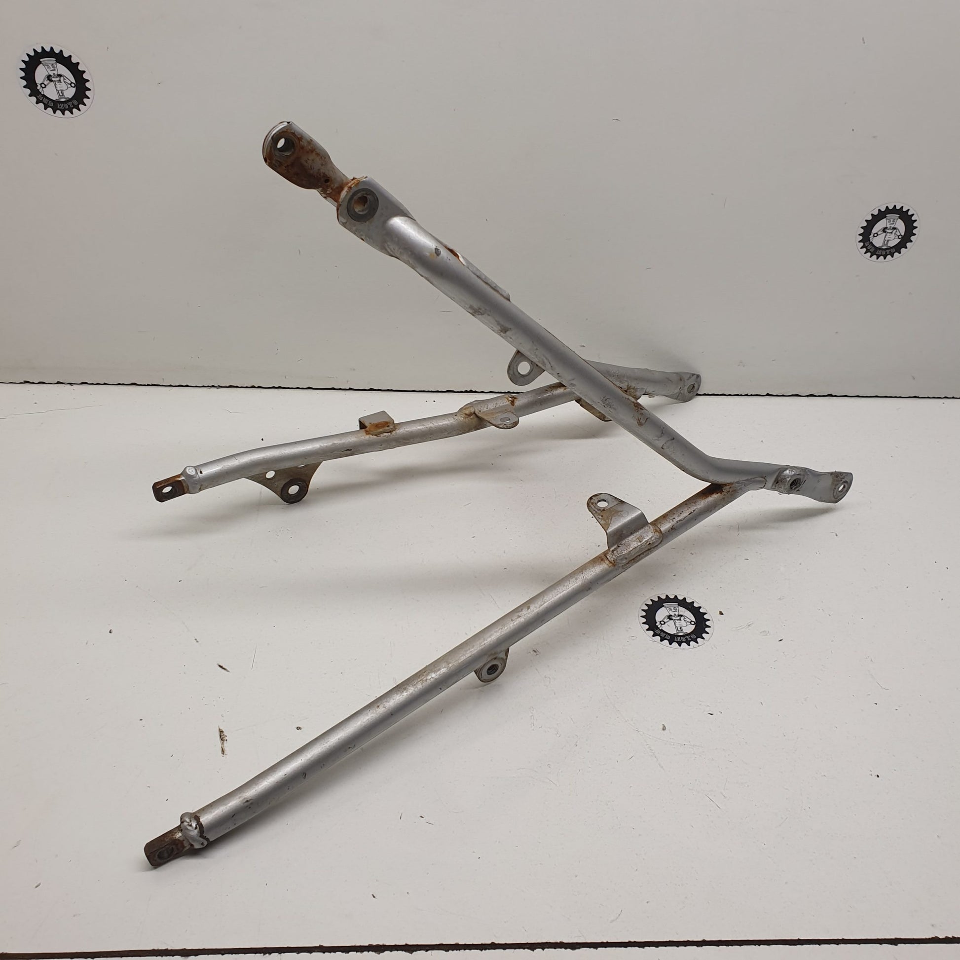 boucle arrière honda 150 crf 2009-2