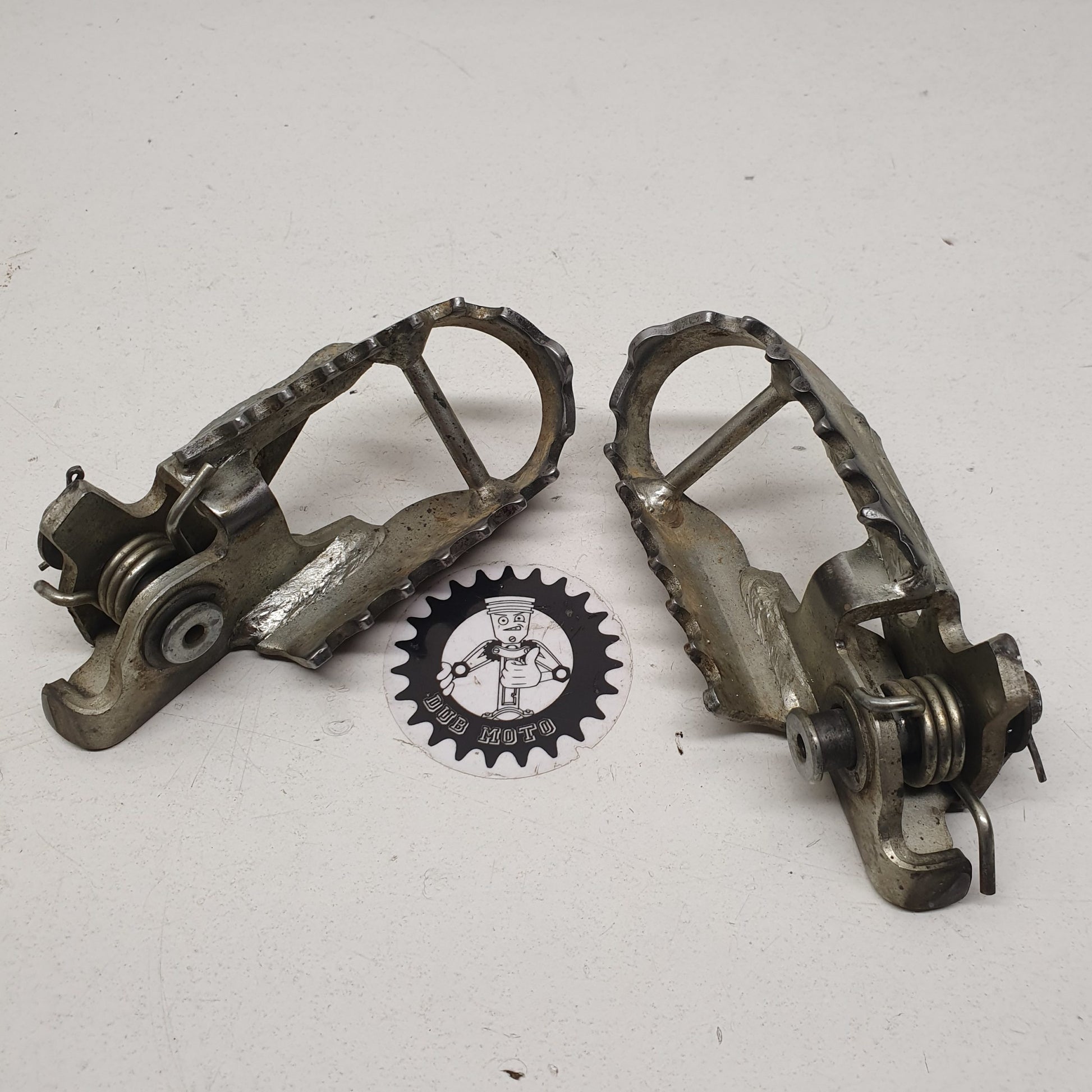 cales pieds honda 150 crf 2009-1