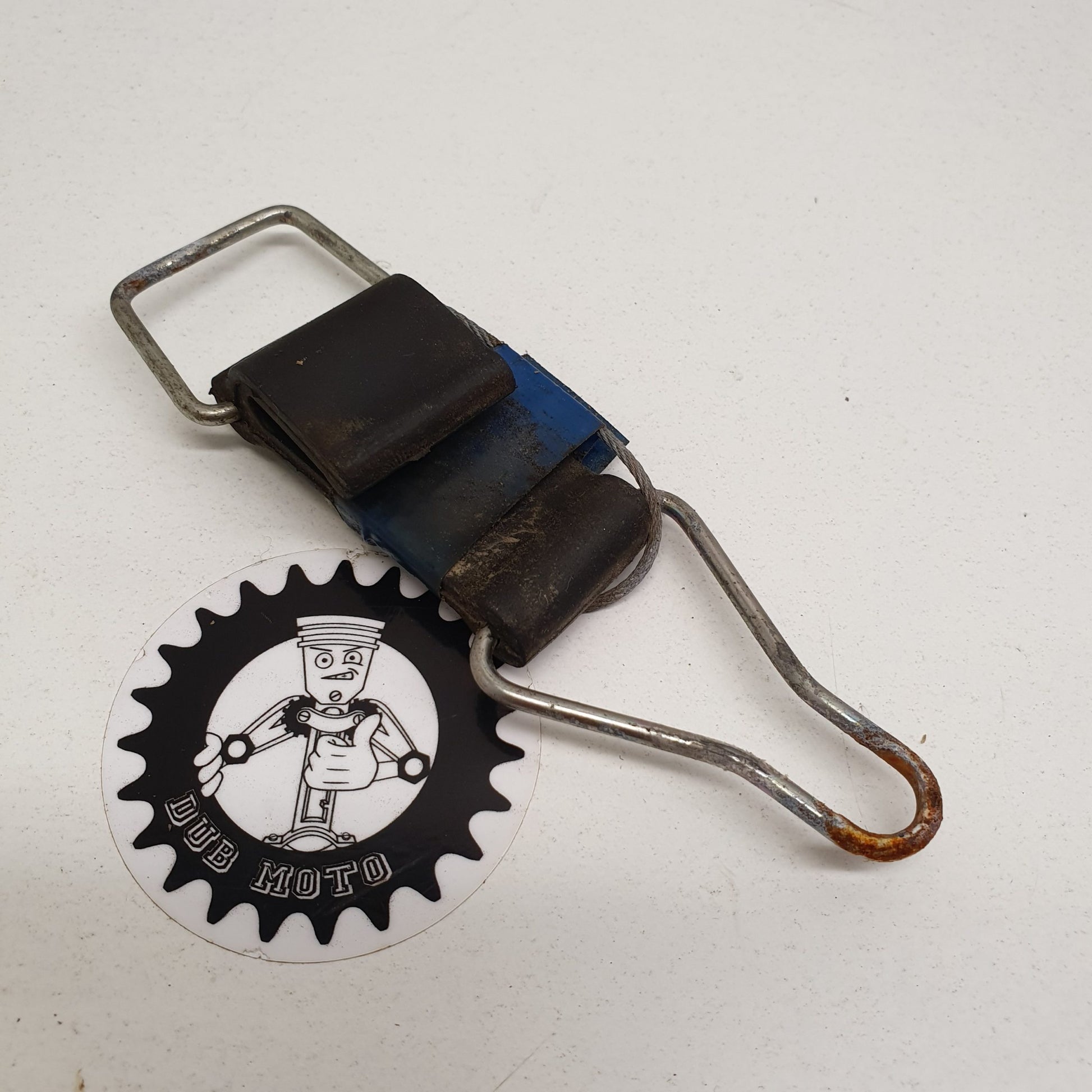 bande réservoir honda 150 crf 2009-1