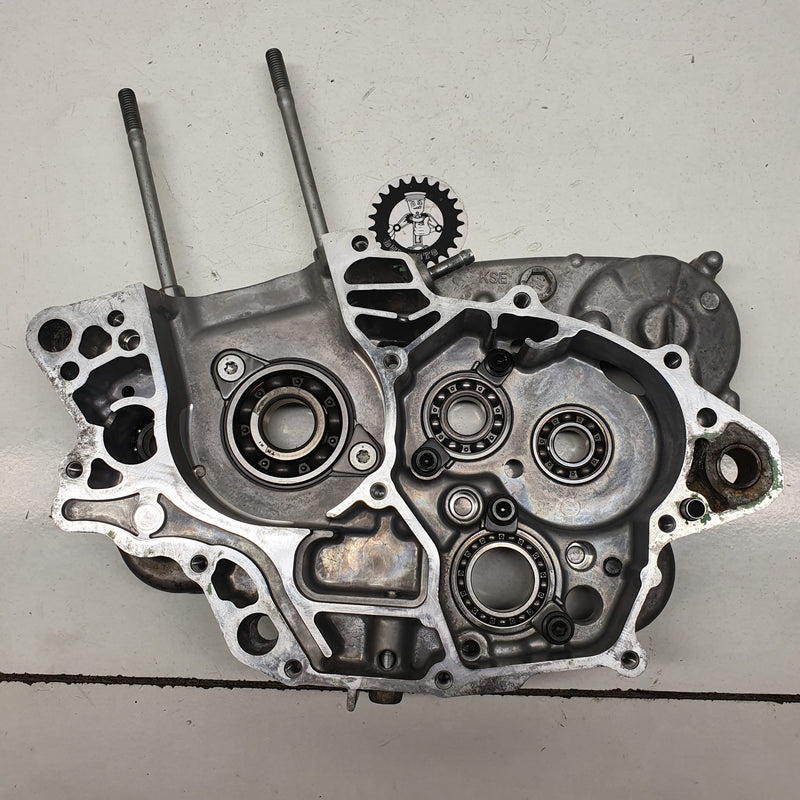 carter moteur droit honda 150 crf 2009-1