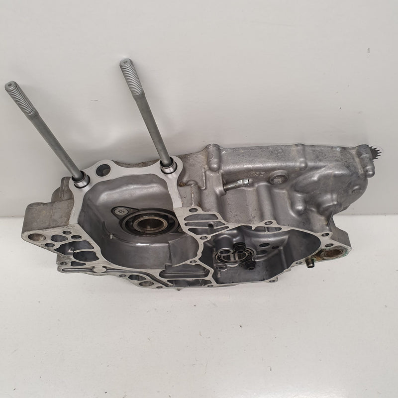 carter moteur droit honda 150 crf 2009-4