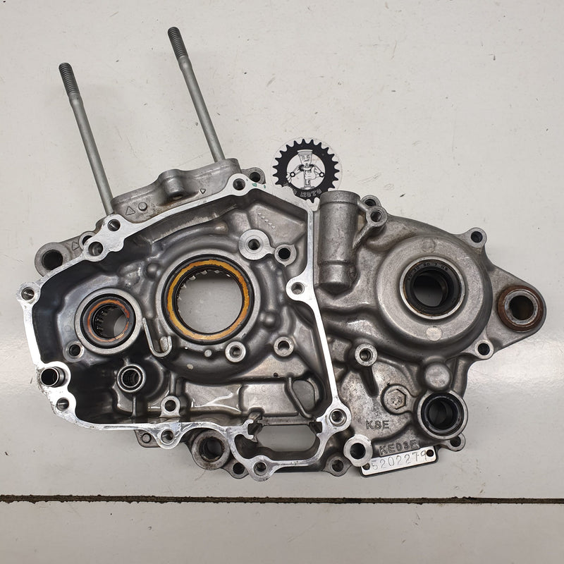 carter moteur gauche honda 150 crf 2009-1