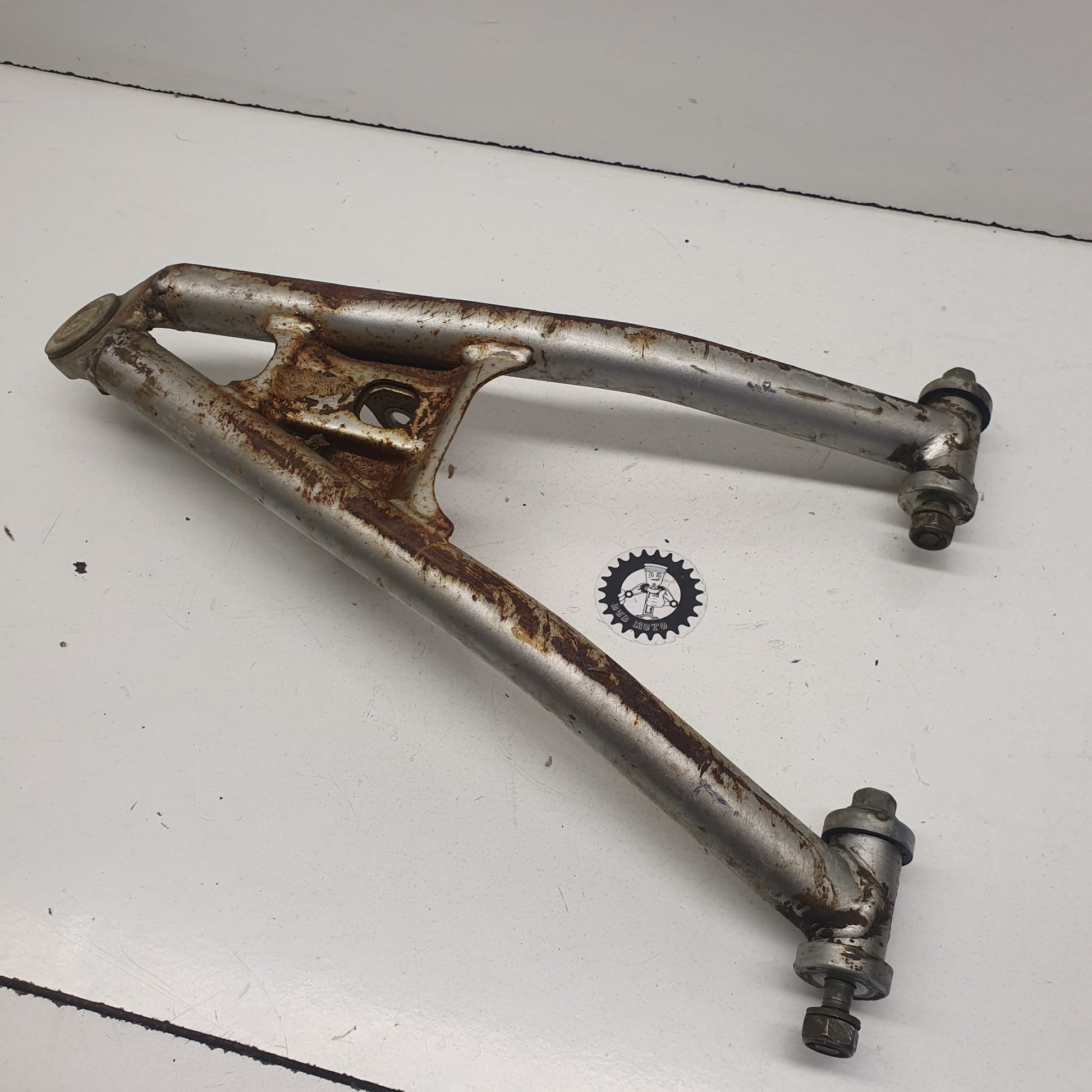 triangle inférieur droit yamaha 450 yfz-2
