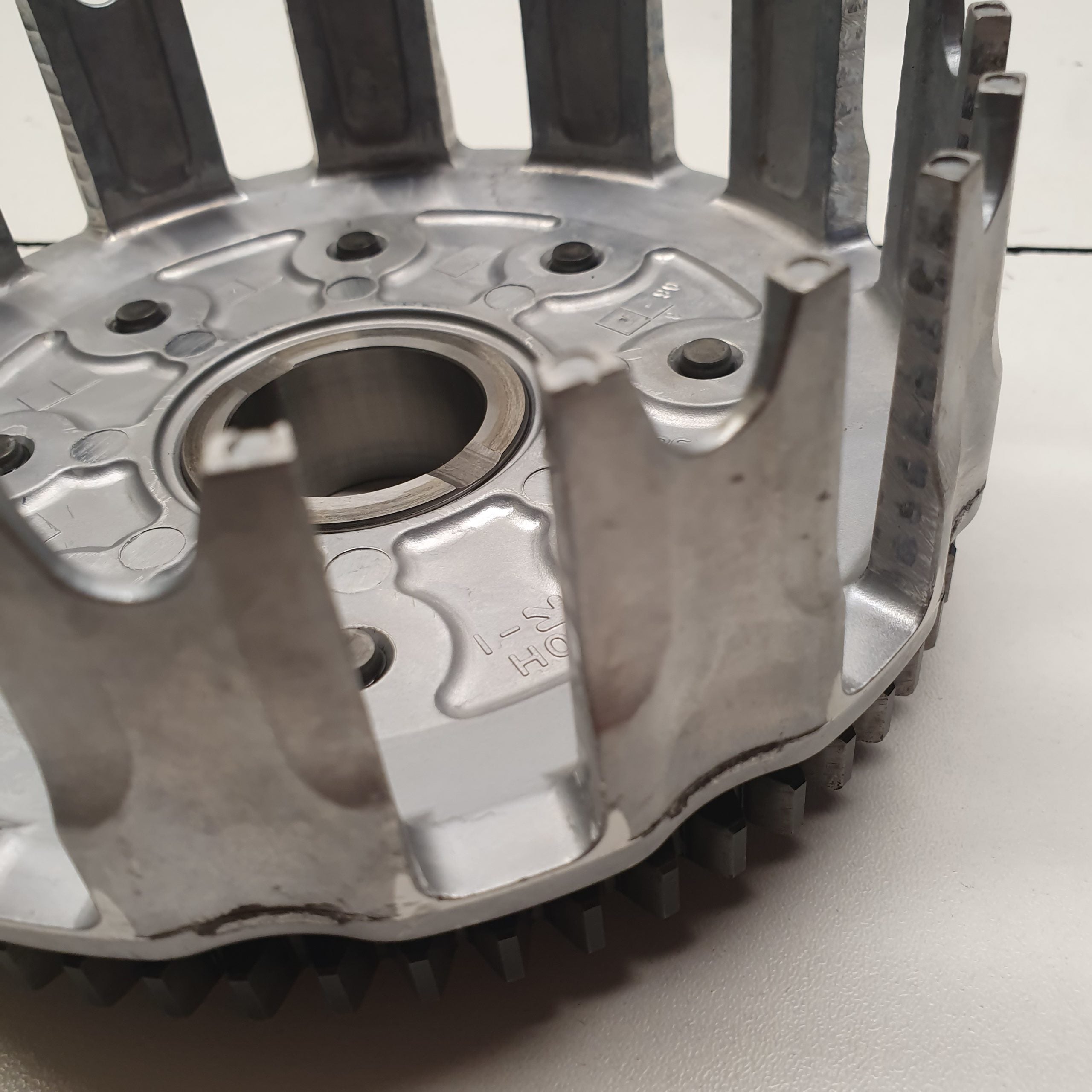 cloche embrayage suzuki 250 rmz 2007