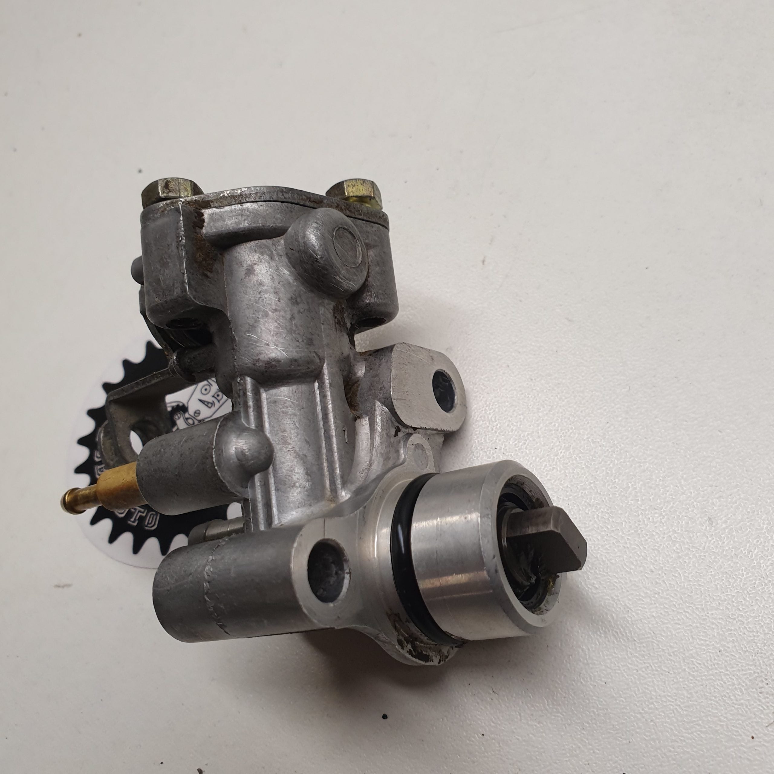 pompe a huile honda 80 mtx