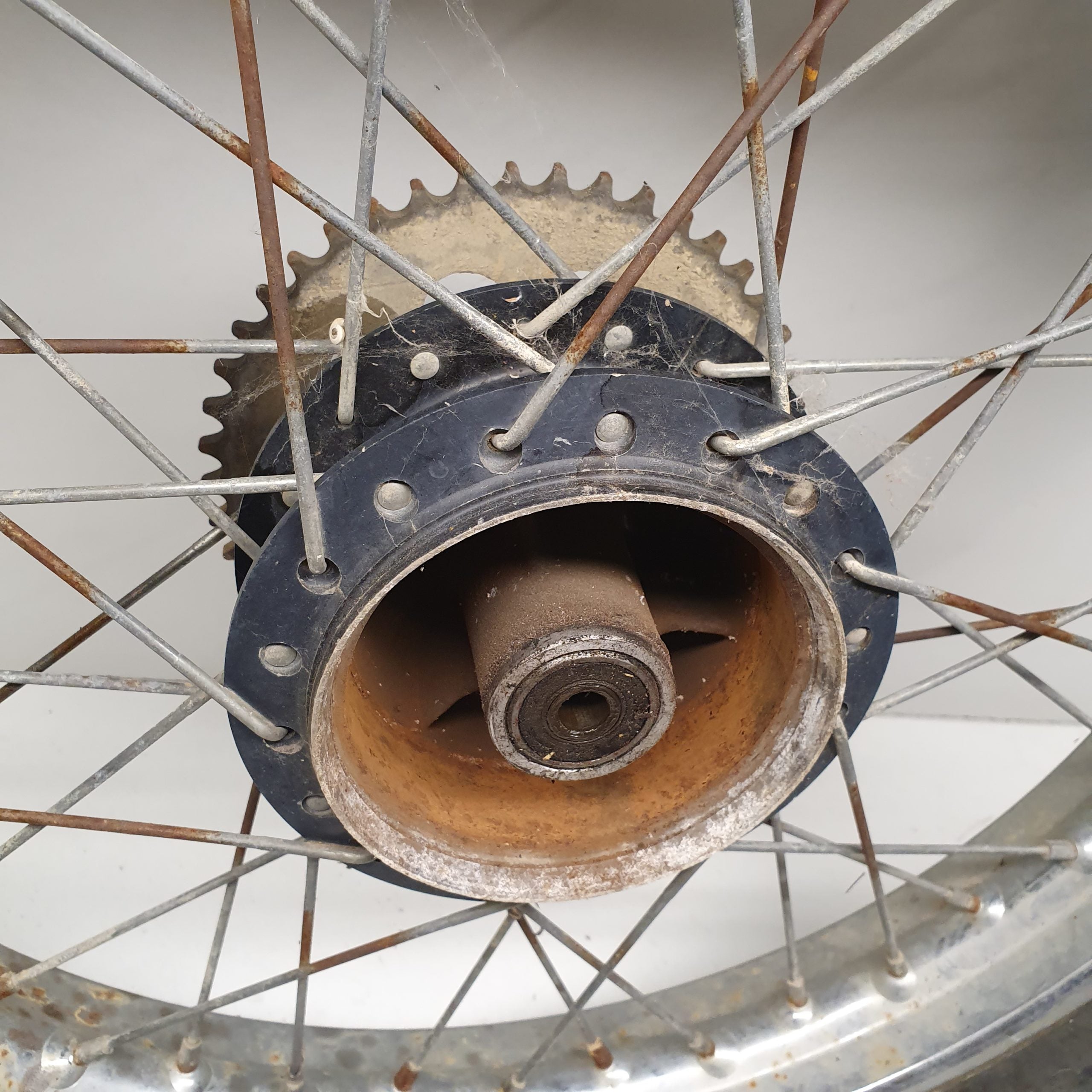 roue arrière honda 80 mtx