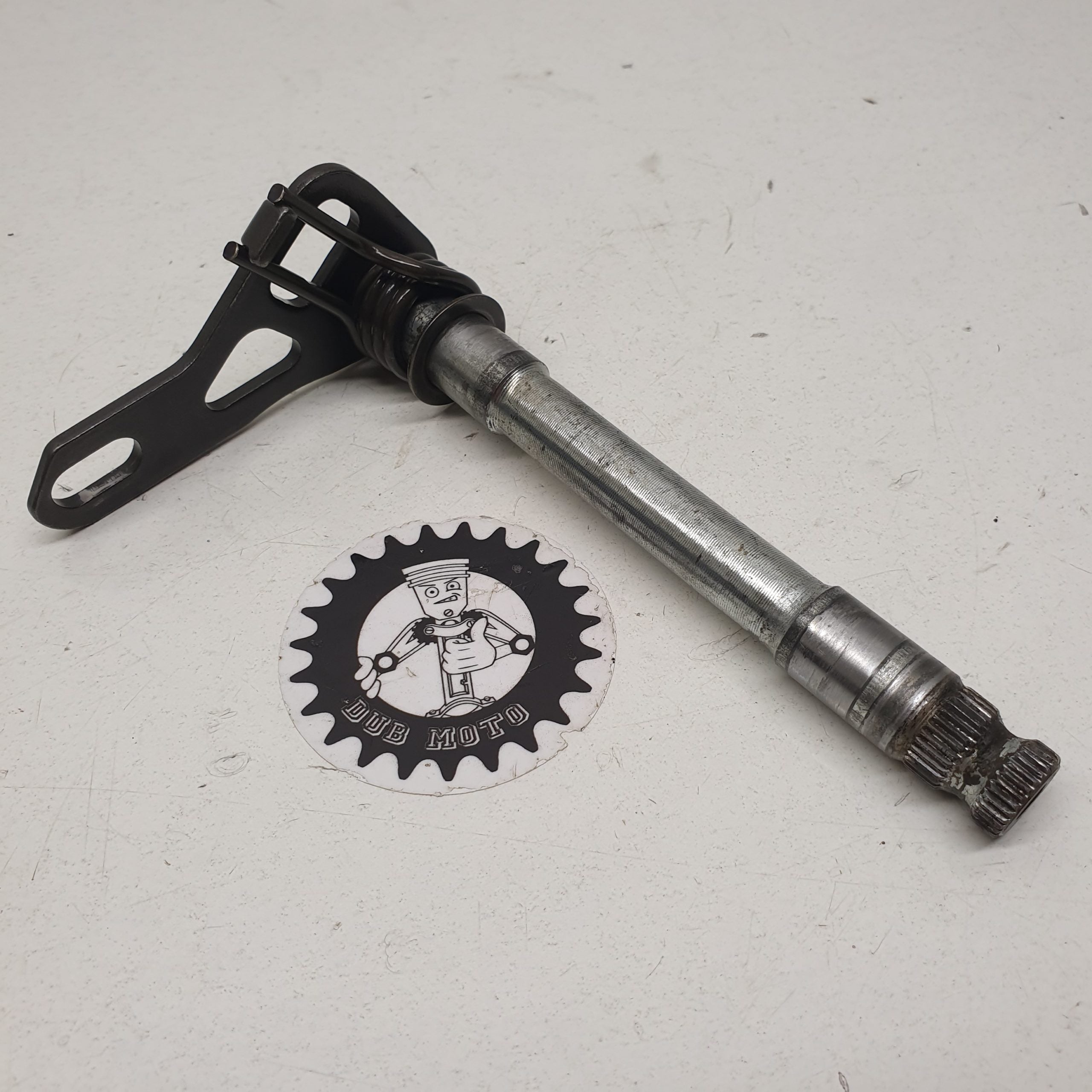 axe de selecteur honda 125 cr 1994