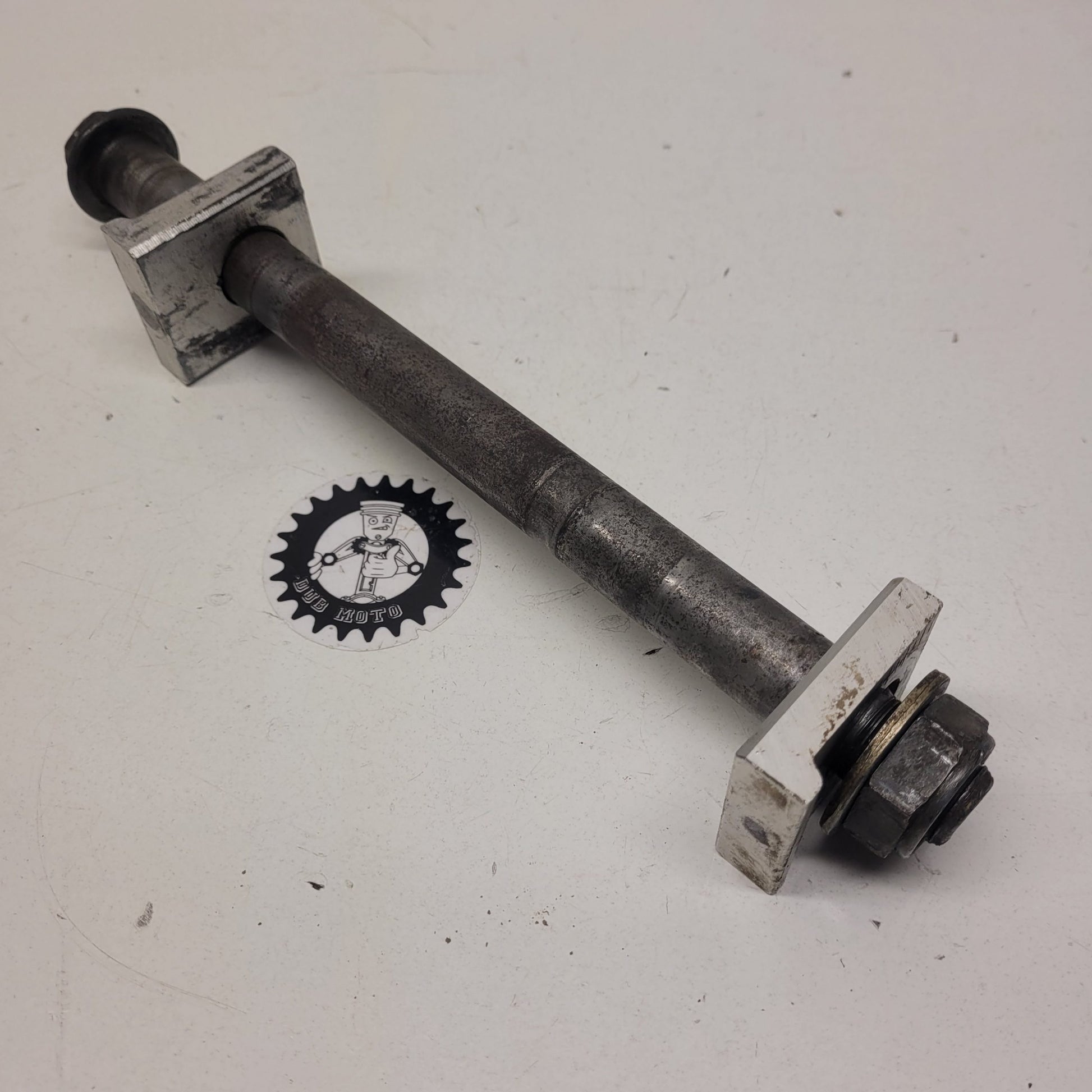 axe roue arrière yamaha 250 yz 1996-1