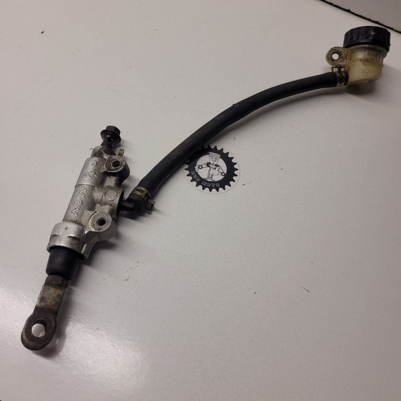 maitre cylindre yamaha 250 yz 1996-2